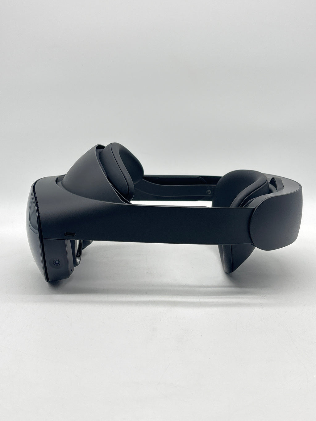 Meta Quest Pro VR Headset 256GB Black - Used With Box
