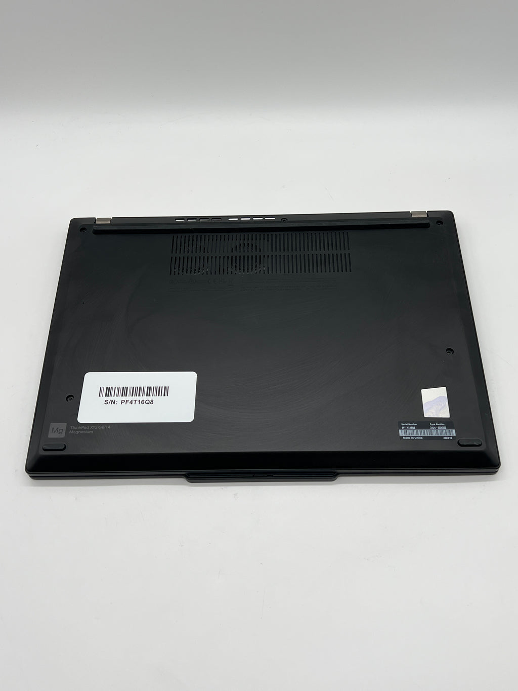 Lenovo ThinkPad X13 Gen 4 FHD+ TOUCH Ryzen 7 PRO 7840U 32GB 512GB