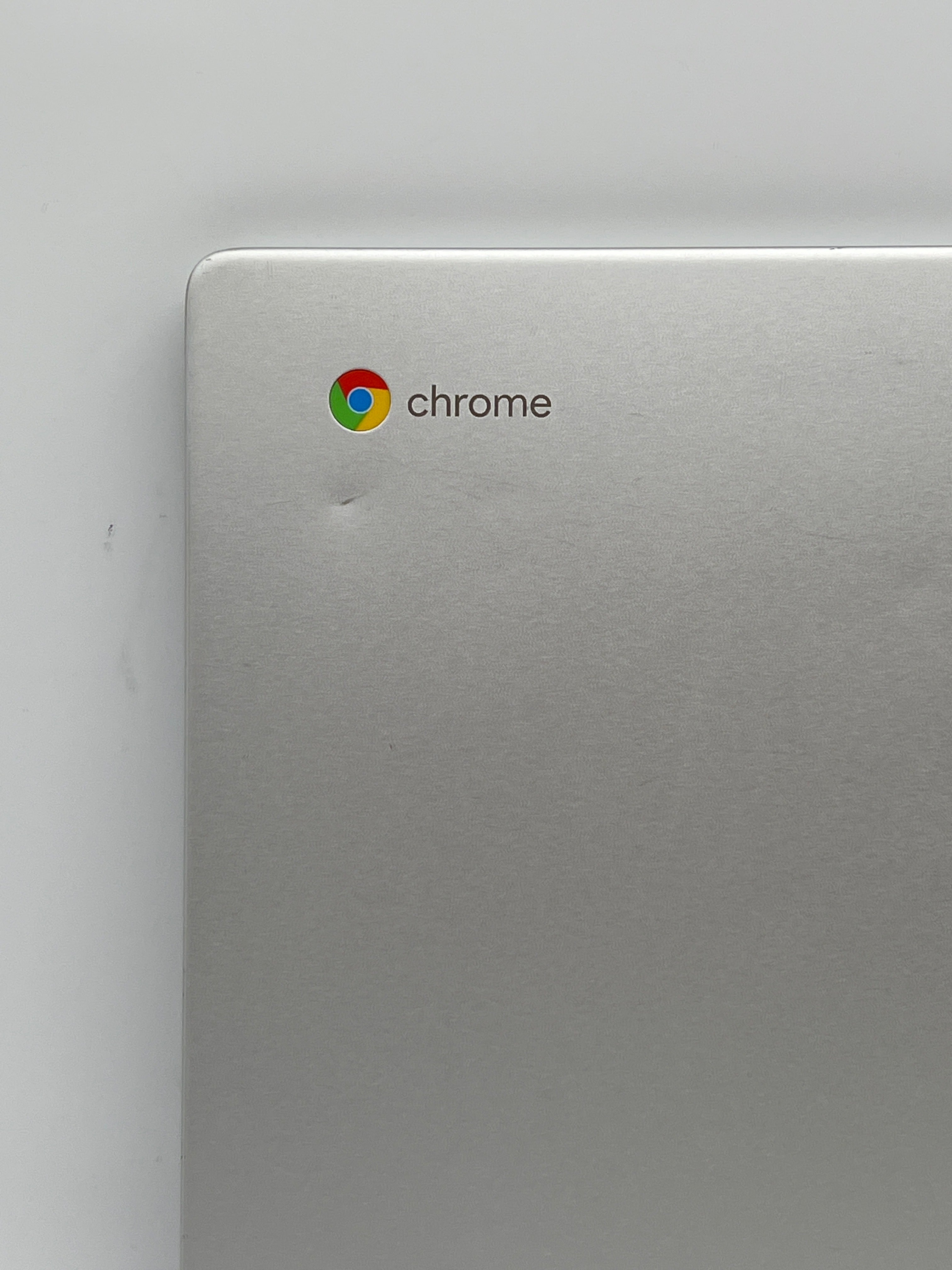 Asus Chromebook C423NA Intel Celeron N3350 4GB RAM 32GB emmc - Used