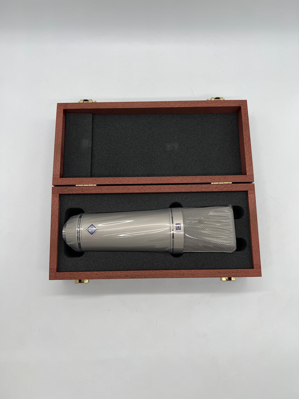 Neumann U 87 Ai Large-Diaphragm Condenser Microphone - New In Box (READ DESC)