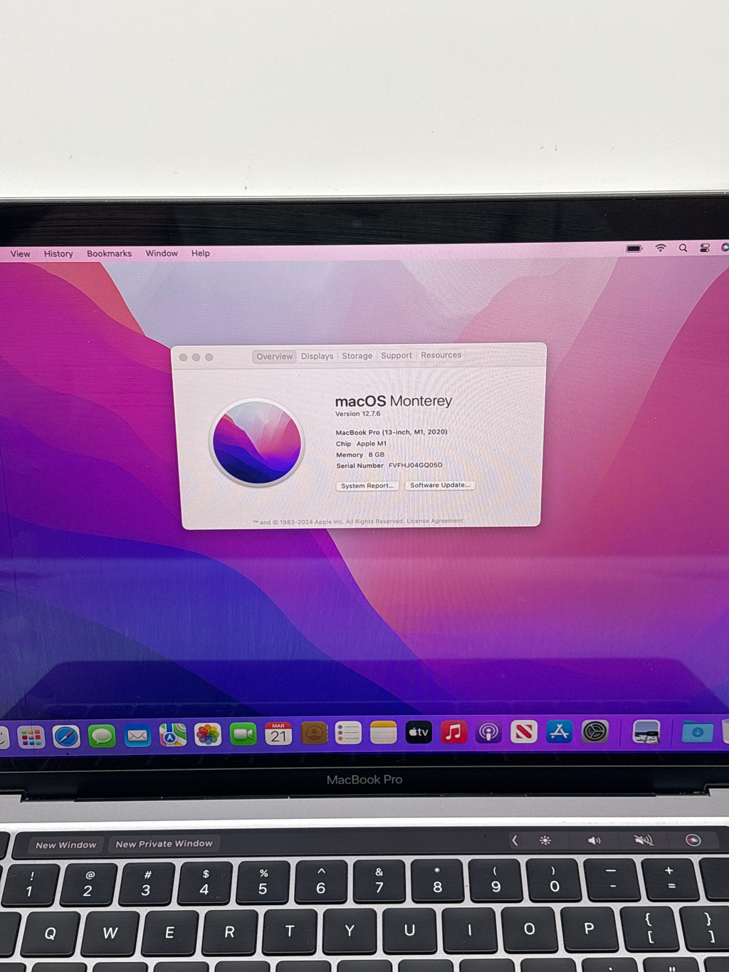 Apple MacBook Pro A2338 M1 8GB RAM 256GB SSD - For Parts (Display Line)