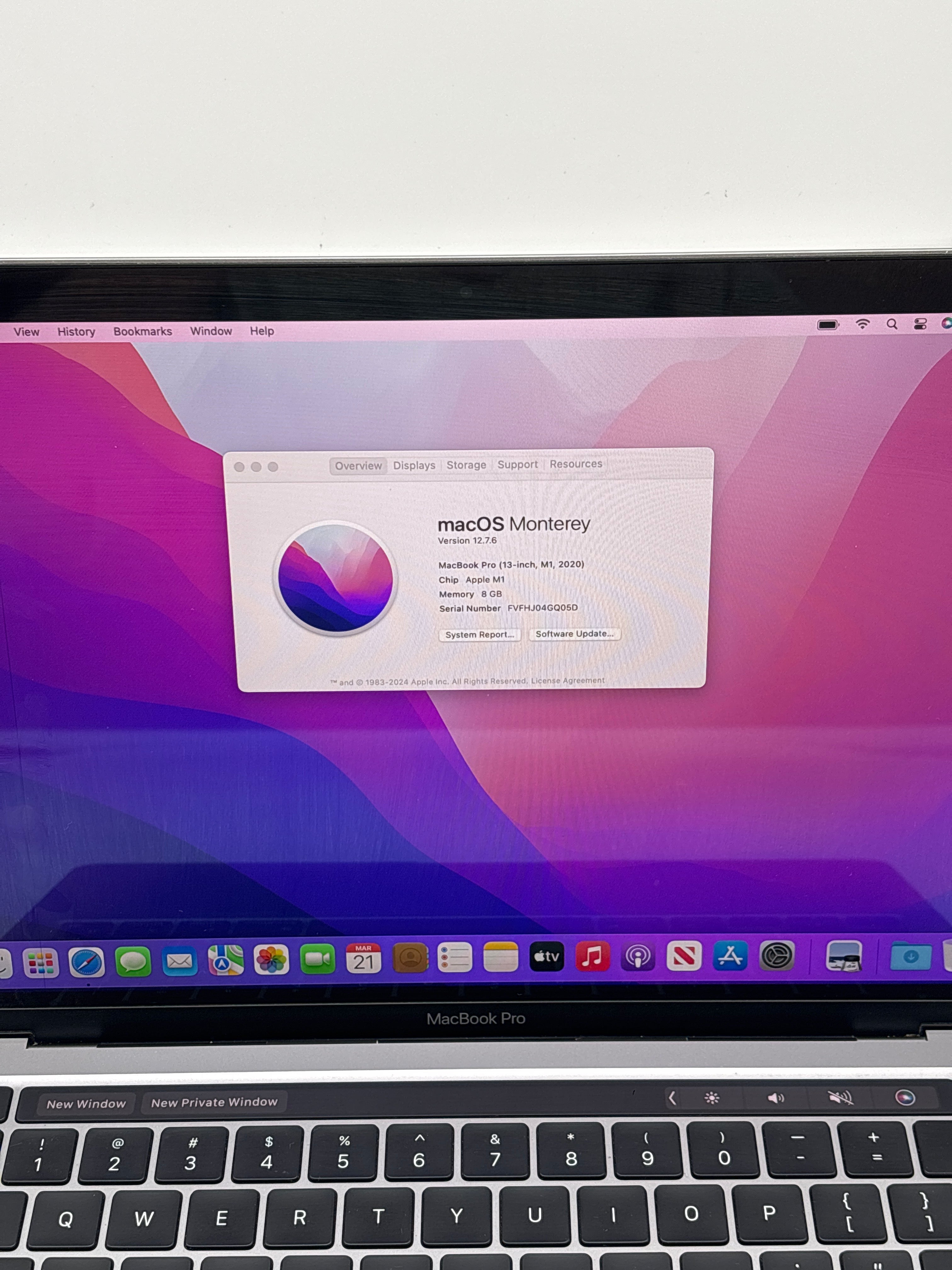 Apple MacBook Pro A2338 M1 8GB RAM 256GB SSD - For Parts (Display Line)