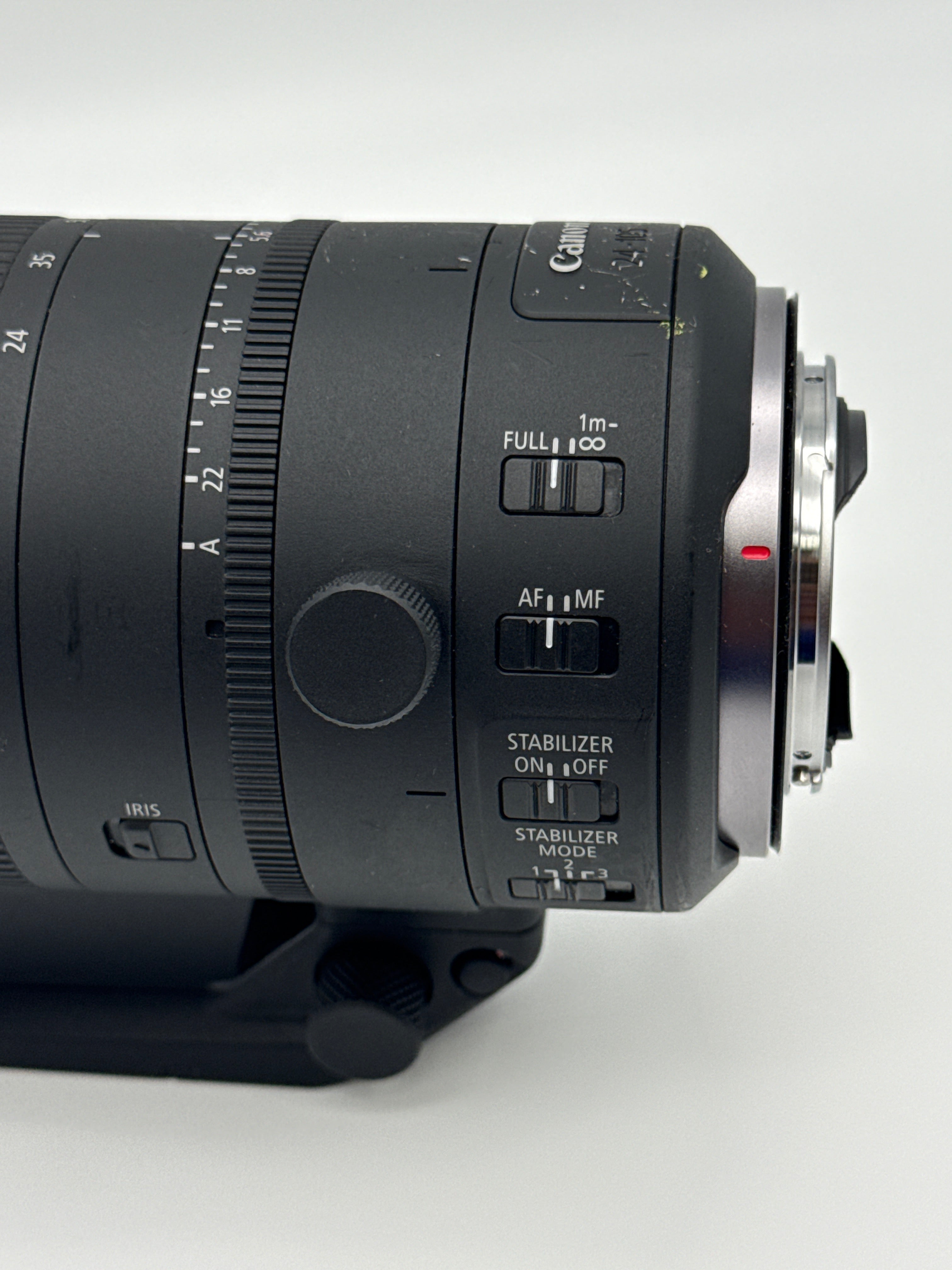 Canon RF 24-105mm F/2.8 L IS USM Z 6347C002 Zoom Lens RF Mount - Used