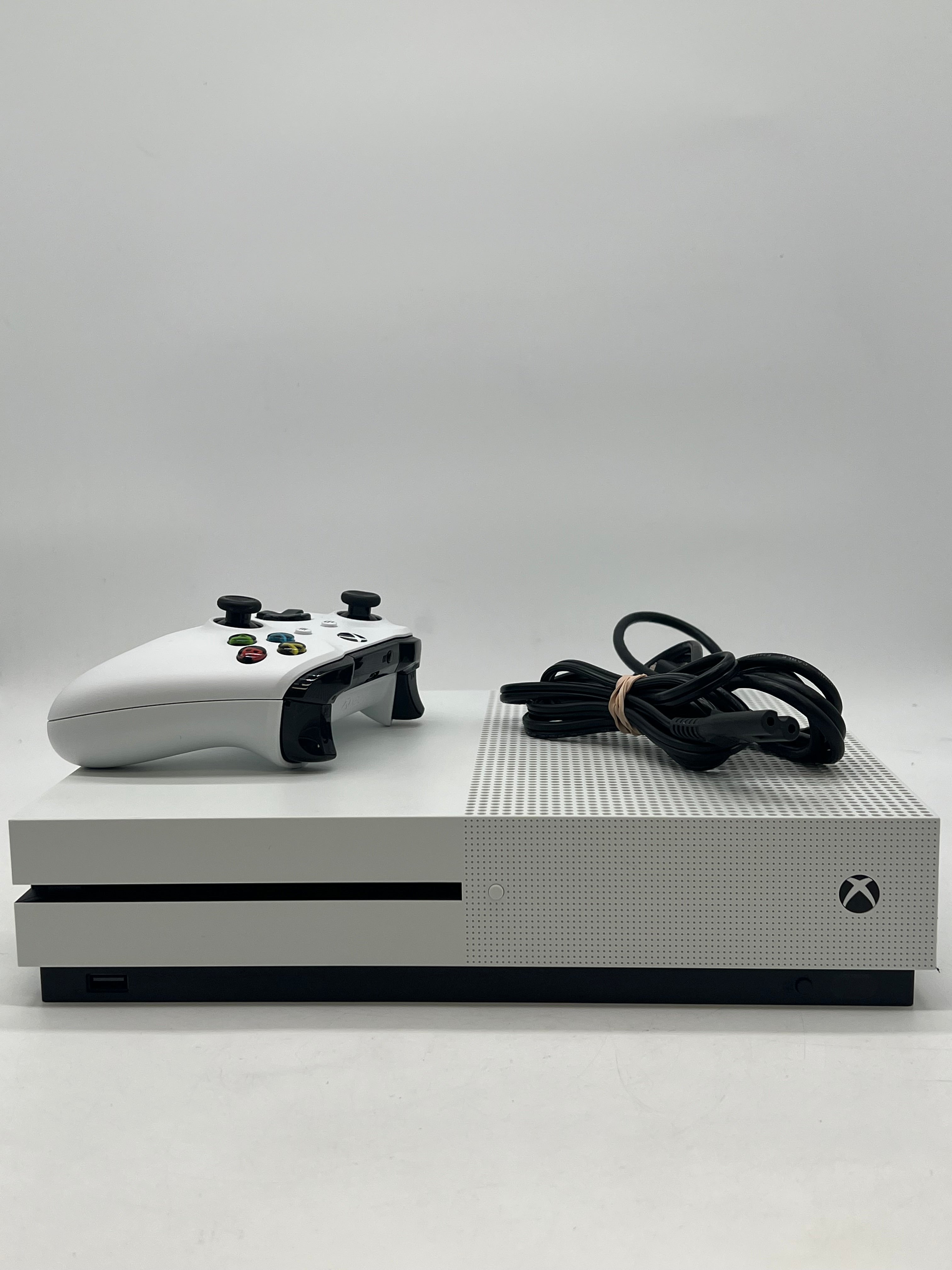 Xbox One S (1681) 2016 White 500GB Home Console - Used