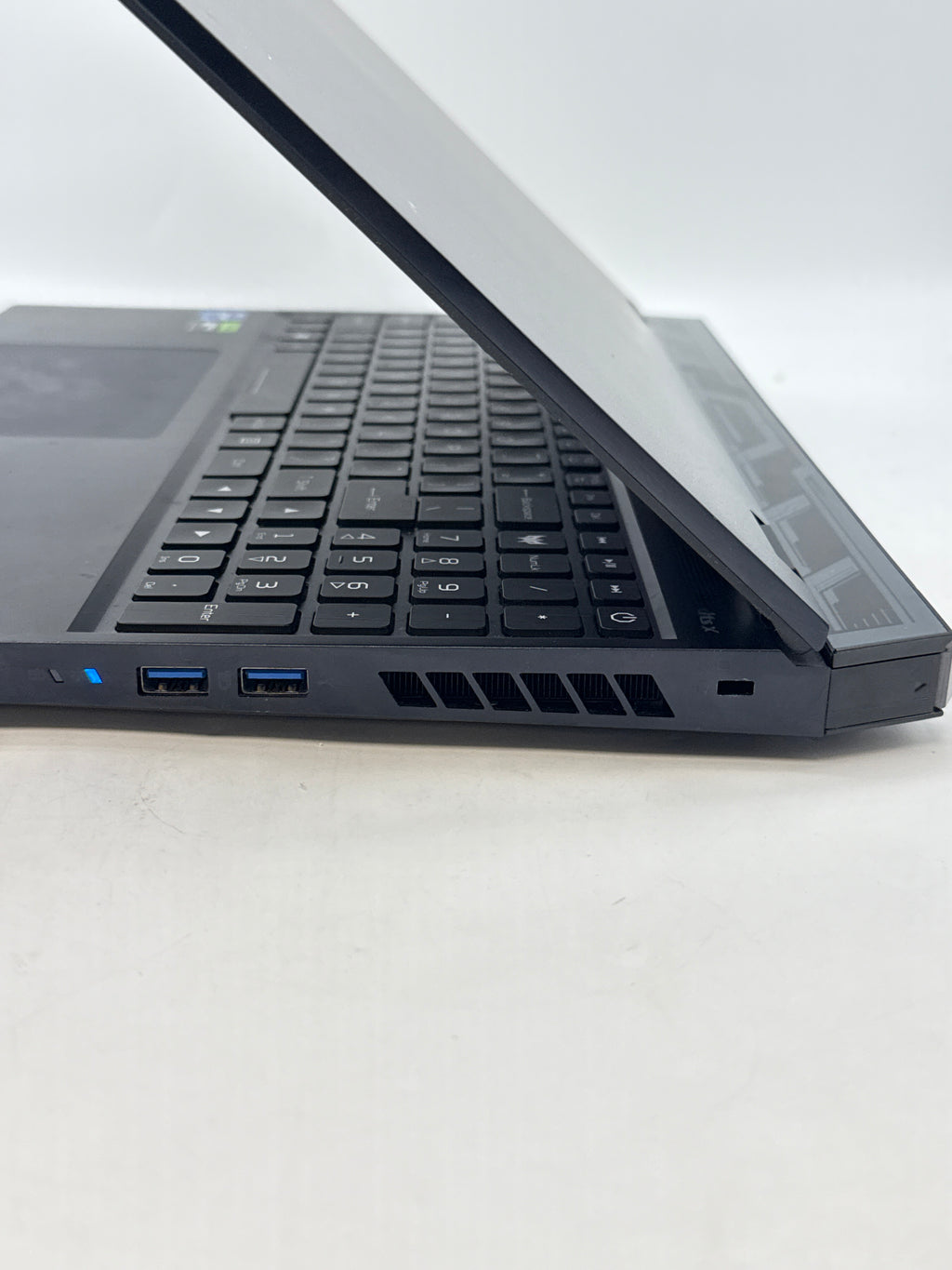 Acer Predator Helios 16 PH16-71 16" i7-13700HX 16GB RAM 1TB SSD GeForce RTX 4060 - Used