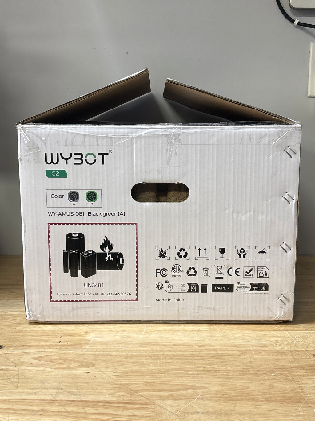 Wybot C2 Pool Vacuum Cleaner - New In Box Black