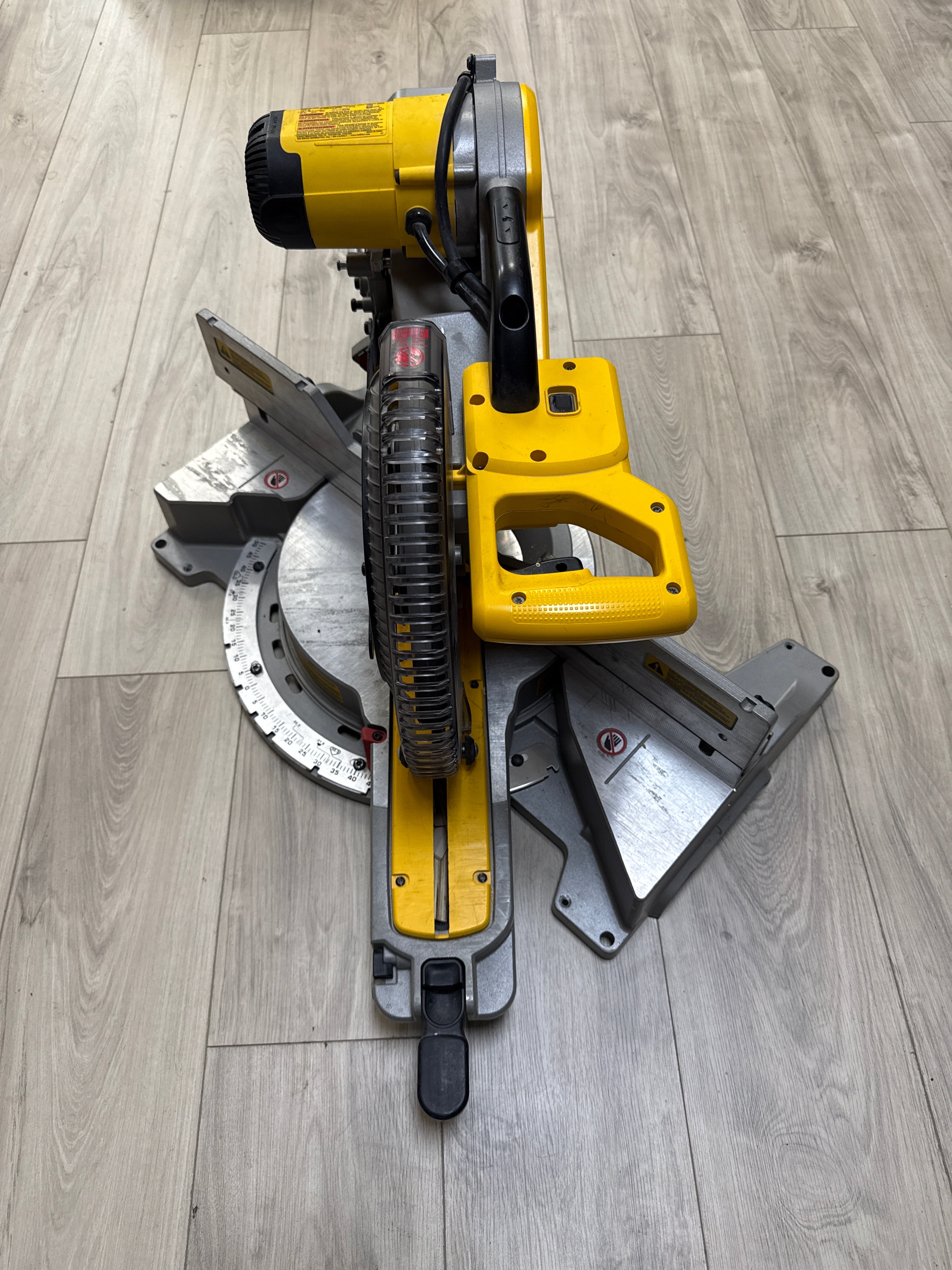 DeWalt DWS780 12 in. Double Bevel Sliding Compound Miter Saw - Used