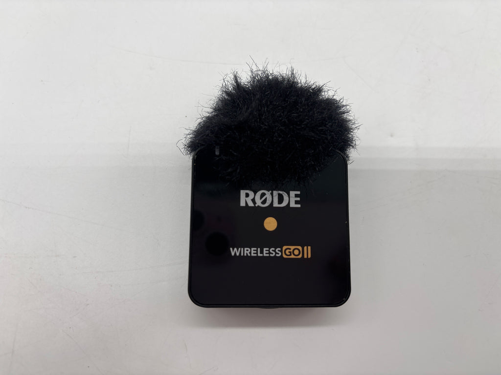 Rode Wireless GO II Wireless Condenser Microphone W/ Cables - Used