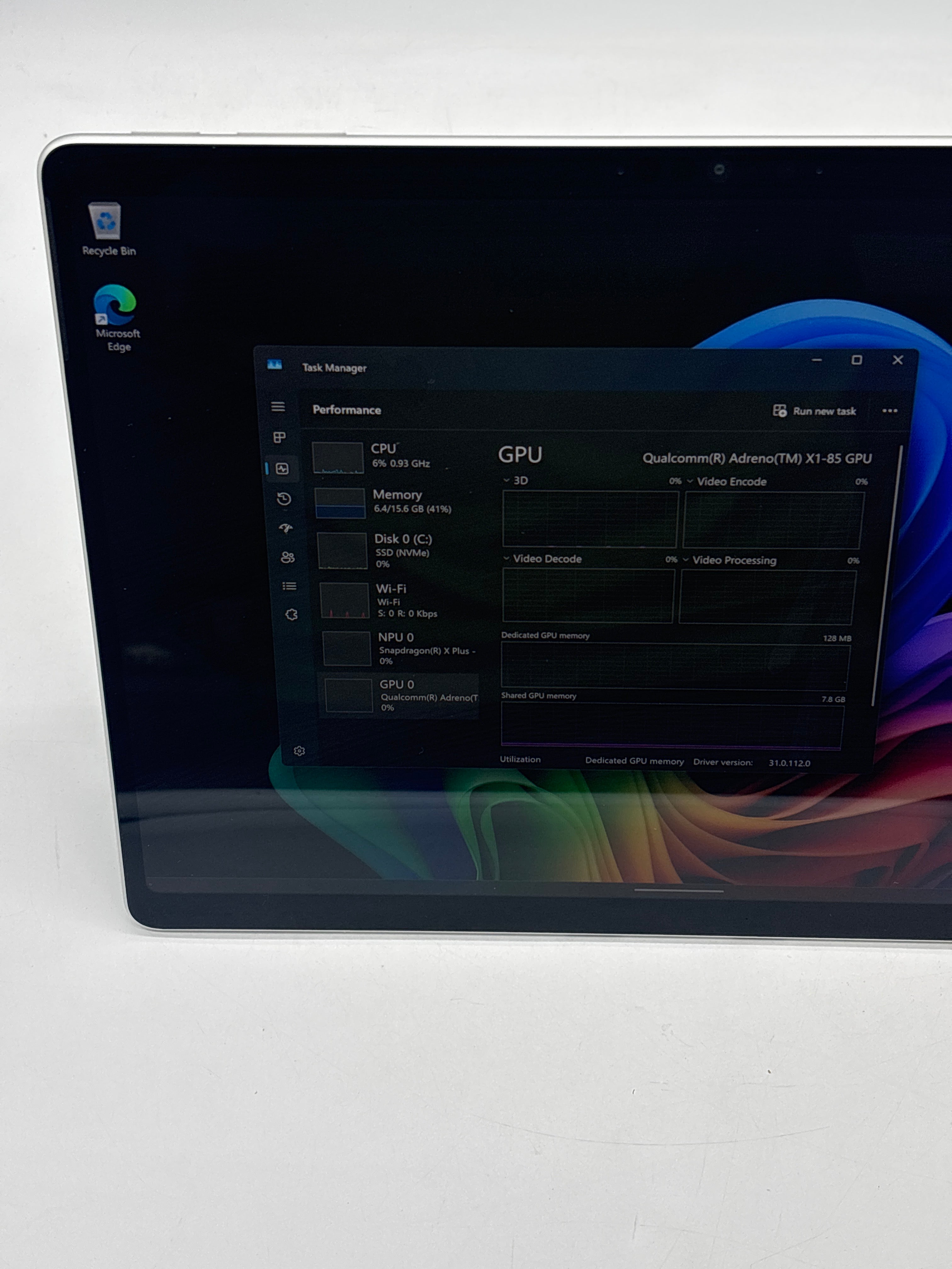 Microsoft Surface Pro 2085 11th Edition Snapdragon X 10-Core 16GB RAM 256GB SSD