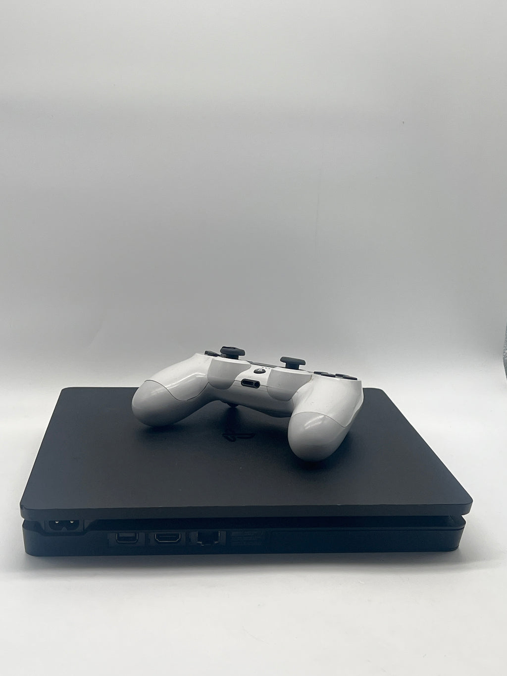 Sony PlayStation 4 Slim CUH-2215B 1TB Black Console with HDMI and Controller