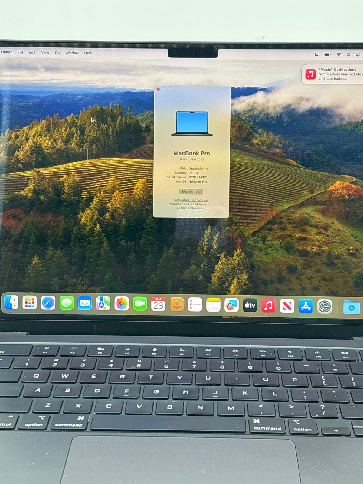 Apple MacBook Pro 14" A2992 M3 Pro 18GB RAM 512GB SSD Space Gray - Used