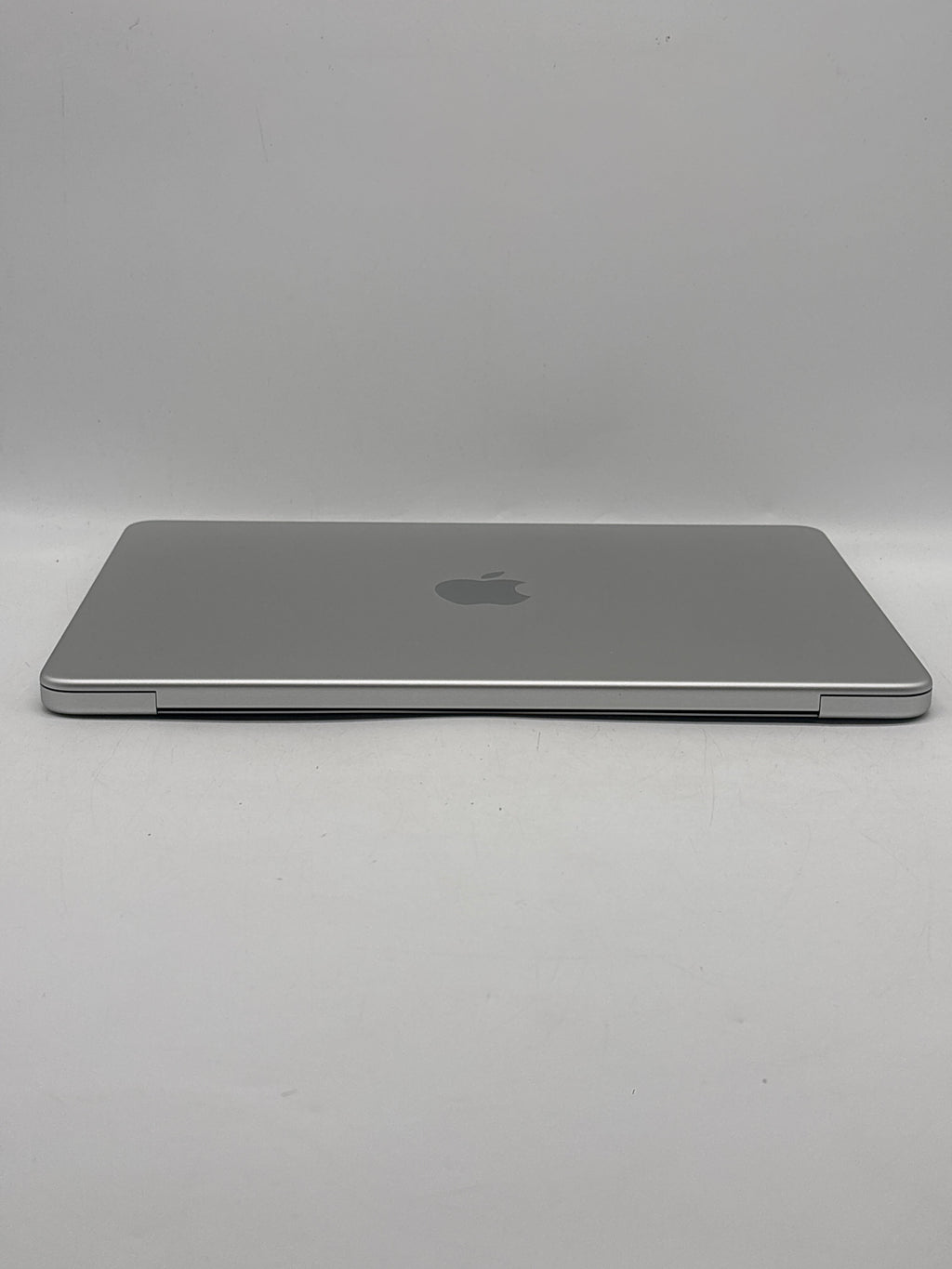 Apple MacBook Neo 13" A3404 A18 Pro 8GB RAM 256GB SSD - Used
