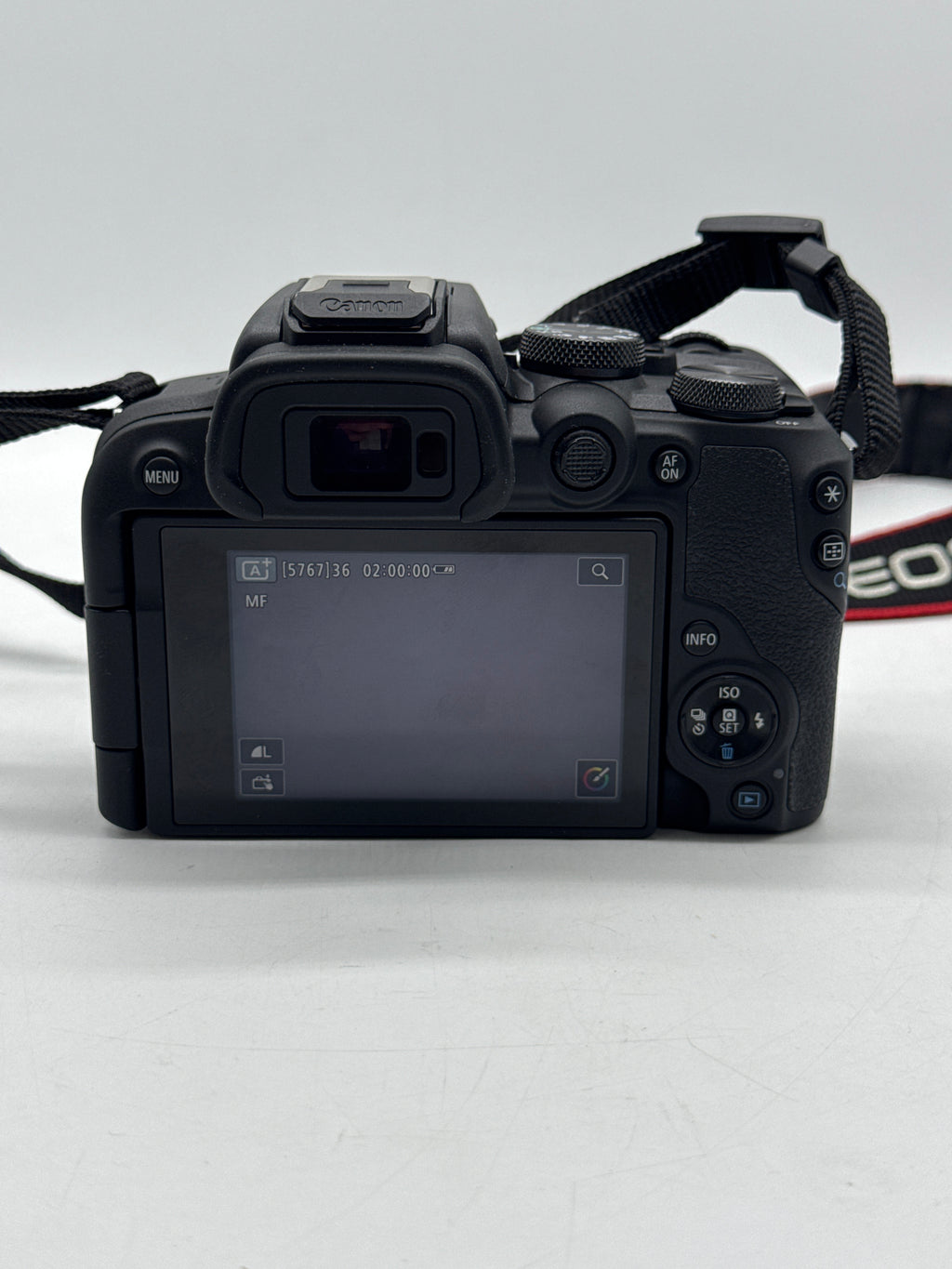Canon EOS R10 Mirrorless Camera w/ RF-S 18-45mm Lens Black - Used