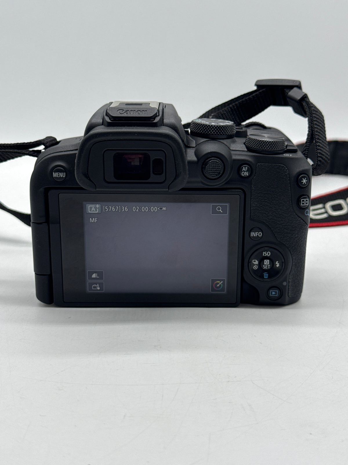 Canon EOS R10 Mirrorless Camera w/ RF-S 18-45mm Lens Black - Used