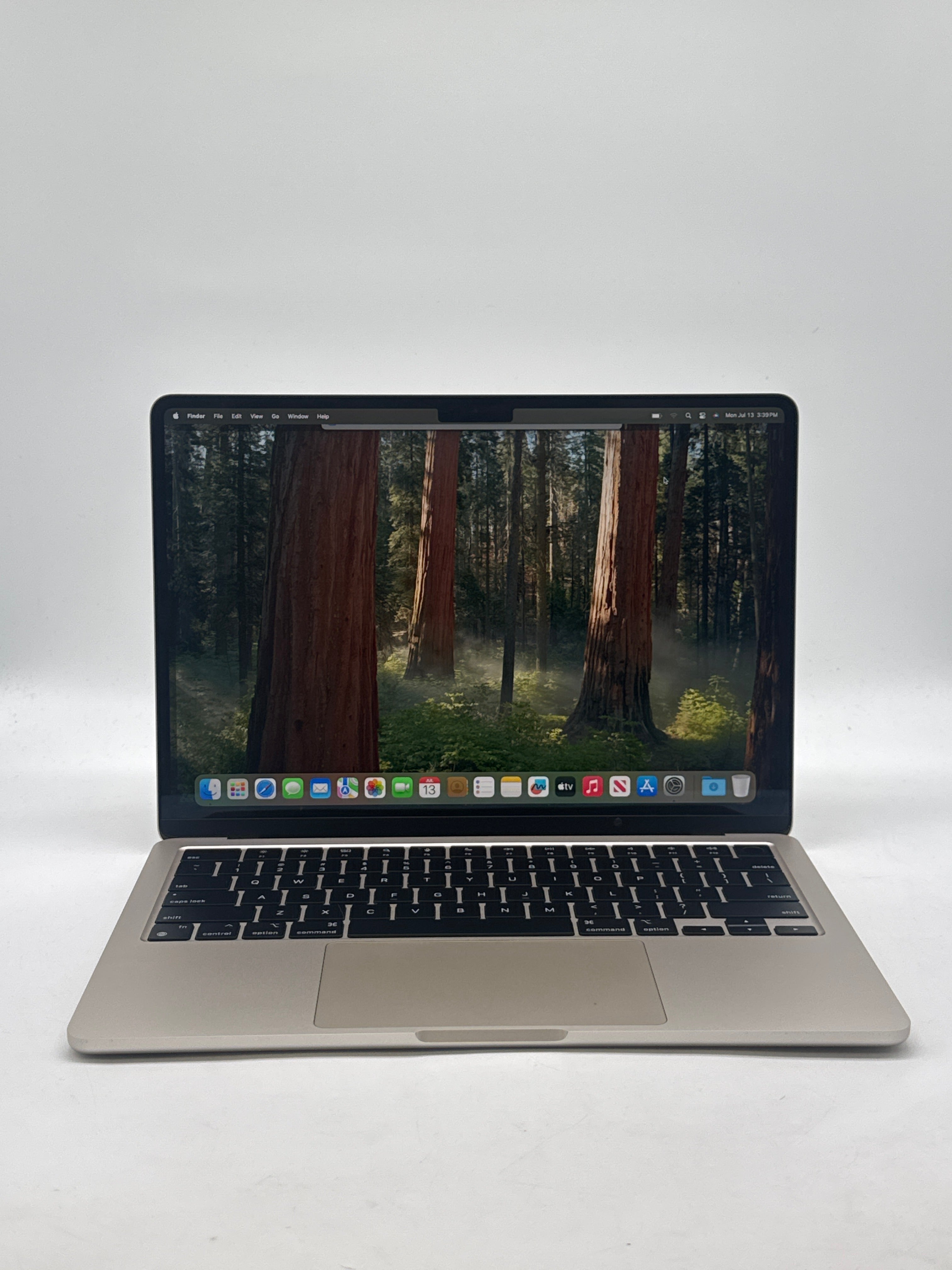 Apple MacBook Air 13" M3 A3113 8GB RAM 256GB SSD Gold - Used