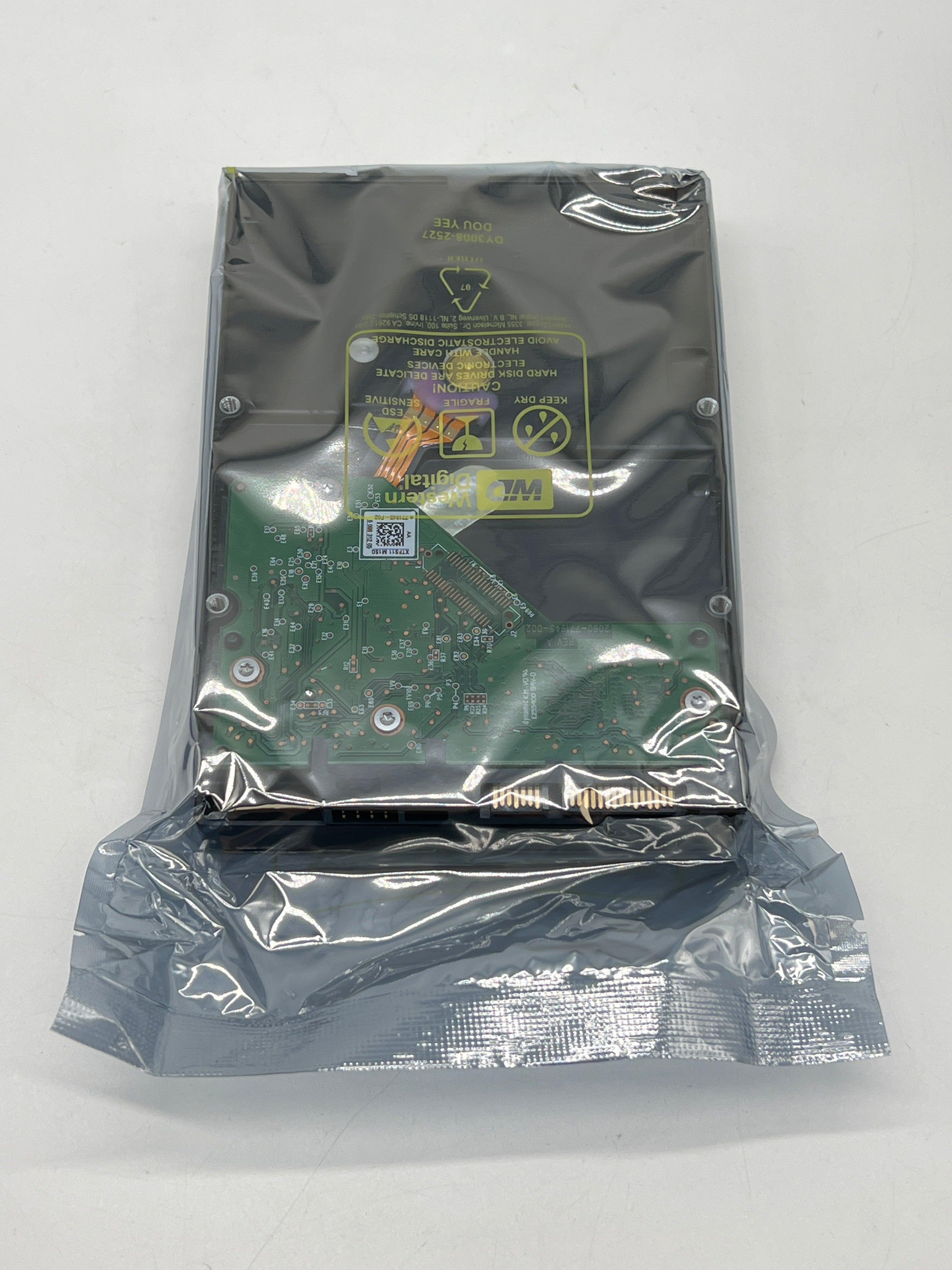 Western Digital Red 4TB Hard Drive WDBMMA0040HNC-NRSN - New In Box