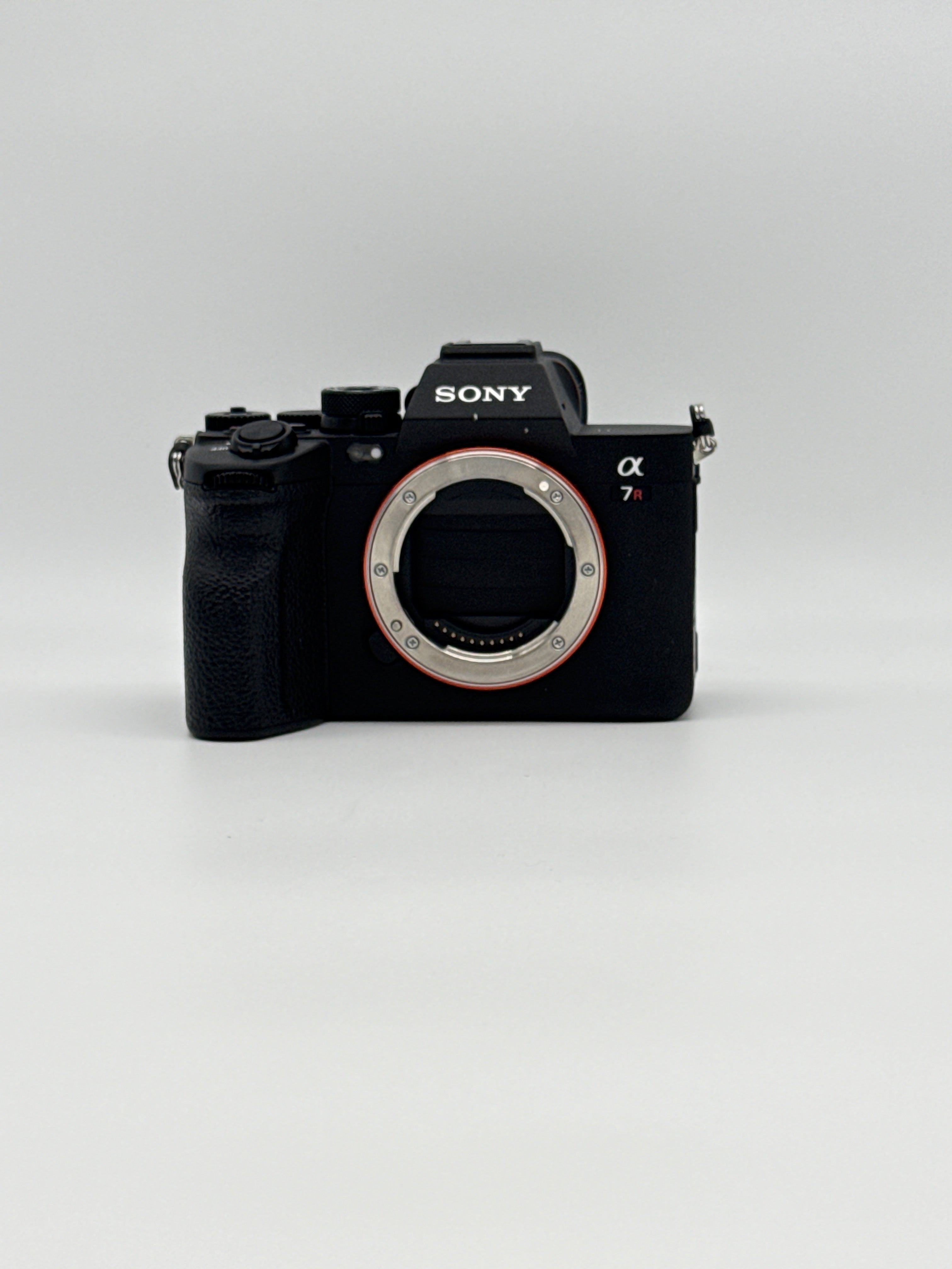 Sony A7R V ILCE-7RM5 61MP Full Frame Mirrorless Camera Body Only Black - Used
