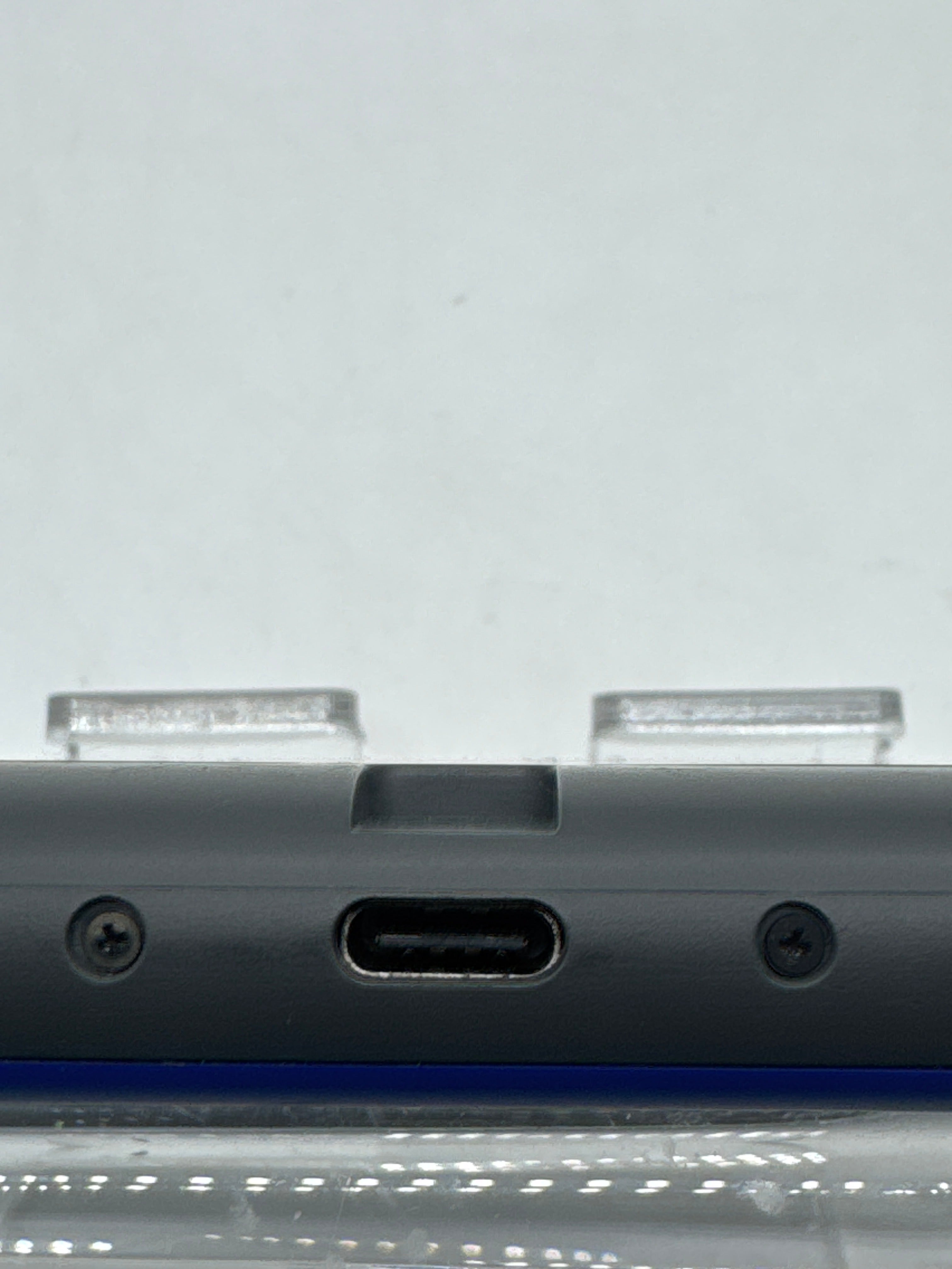 Nintendo Switch Lite 32GB Storage 4GB RAM (HDH-001) - For Parts