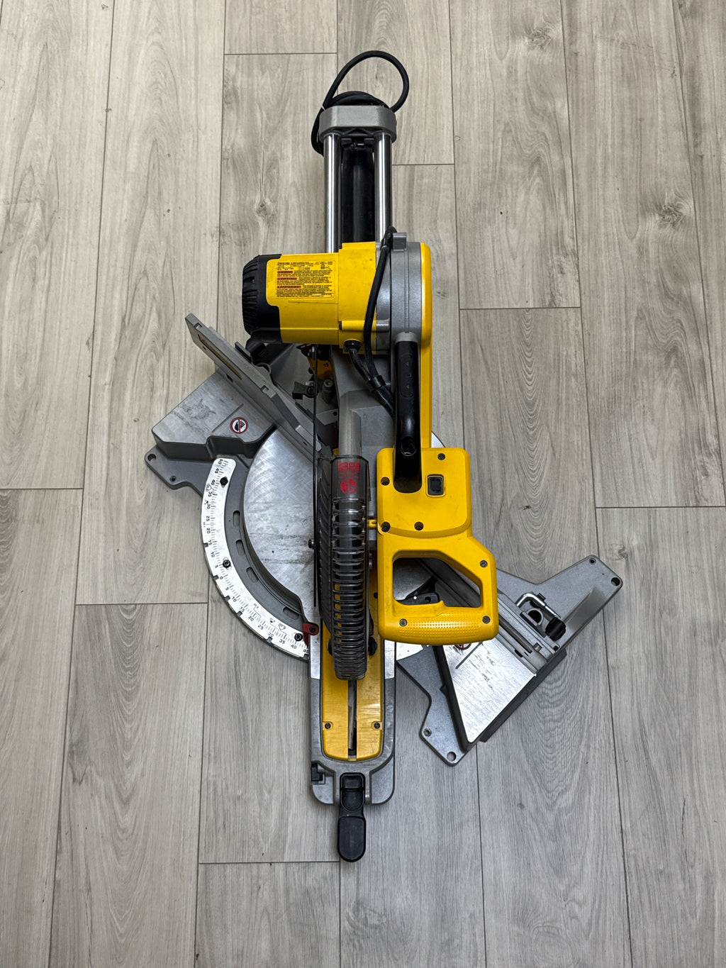 DeWalt DWS780 12 in. Double Bevel Sliding Compound Miter Saw - Used