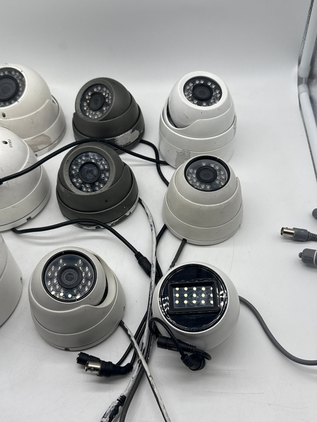 Lot of 9 Security Cameras Mixed 1080P 2MP - Untested