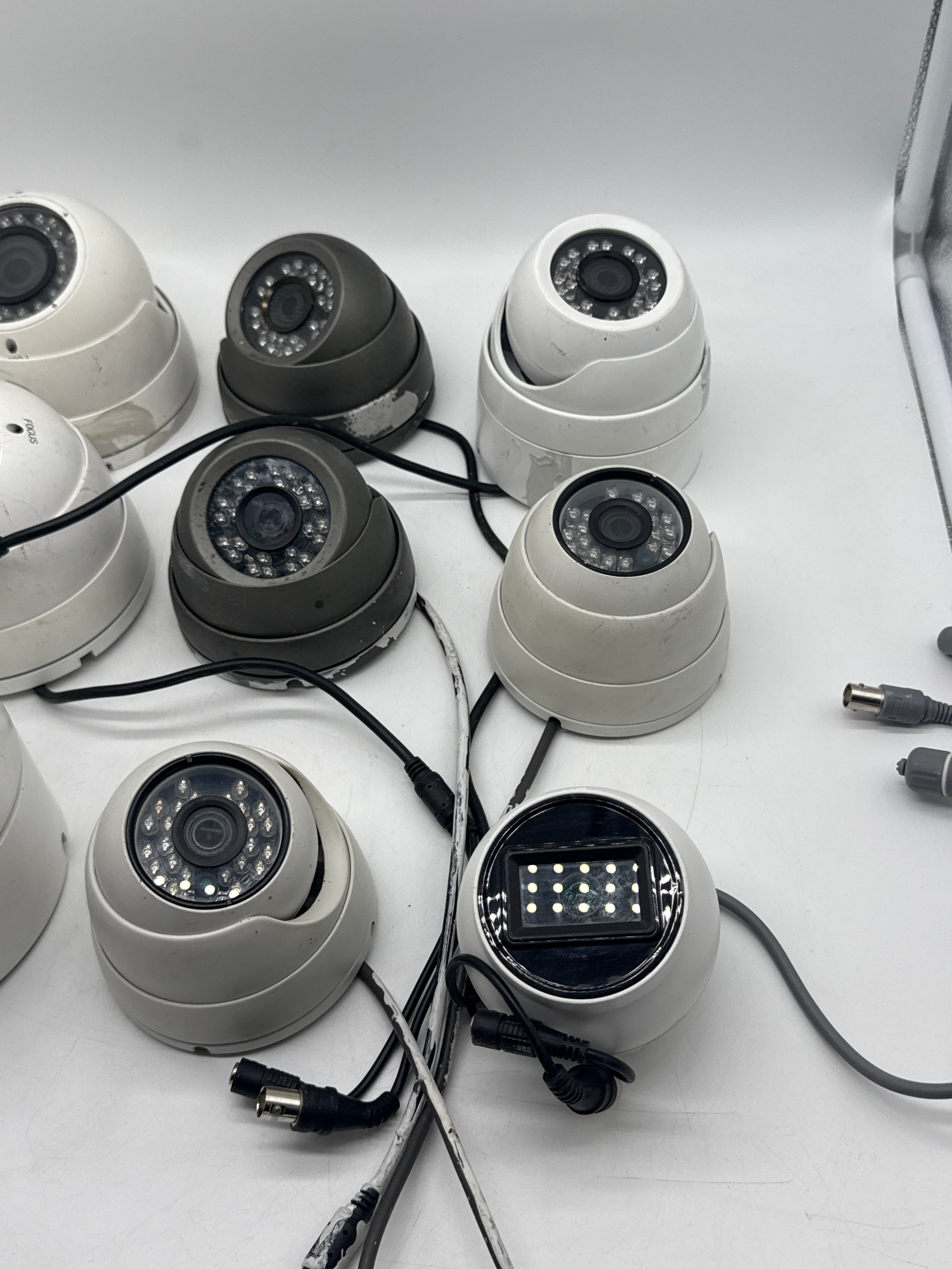 Lot of 9 Security Cameras Mixed 1080P 2MP - Untested