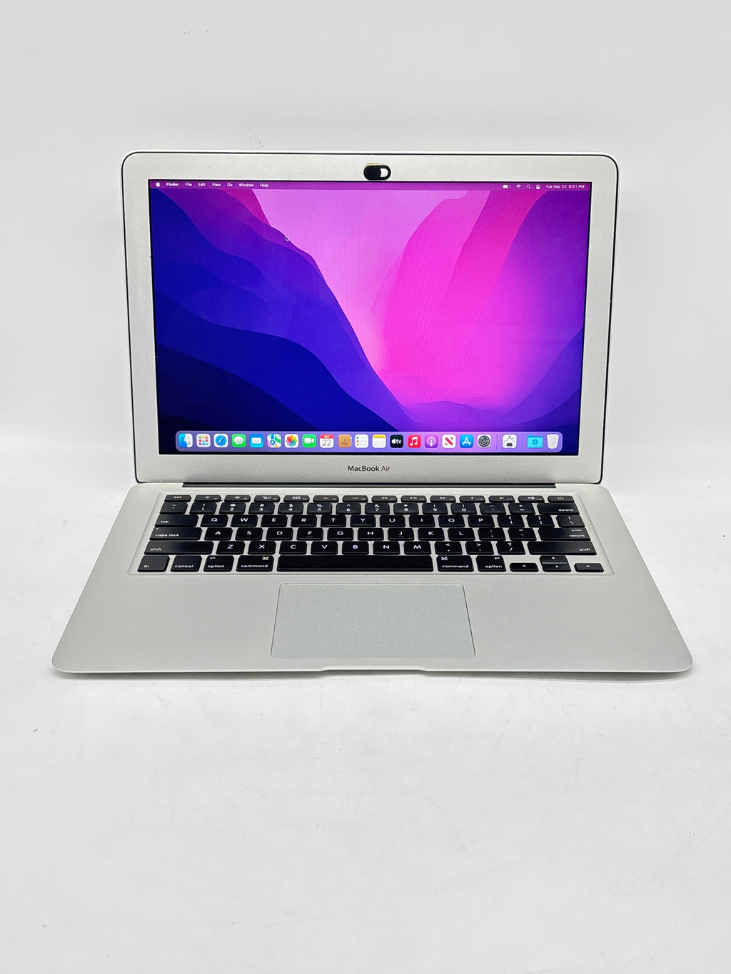 Apple MacBook Air 13" 2015 A1466 Core i7 8GB RAM 256GB Flash Storage - Used