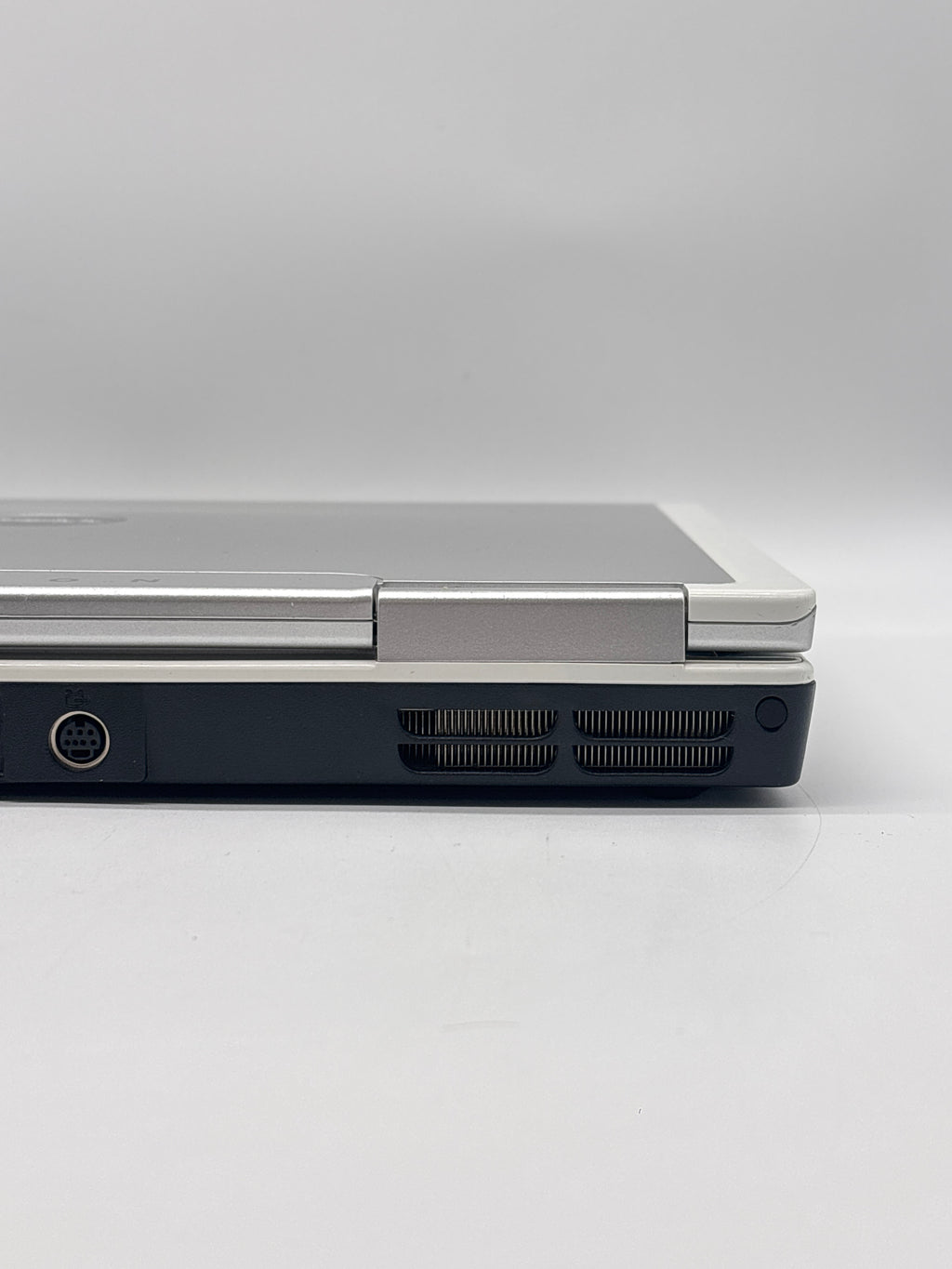 Dell Inspiron 6400 i2 1 GB RAM 160GB Silver For Parts (Read DESC)