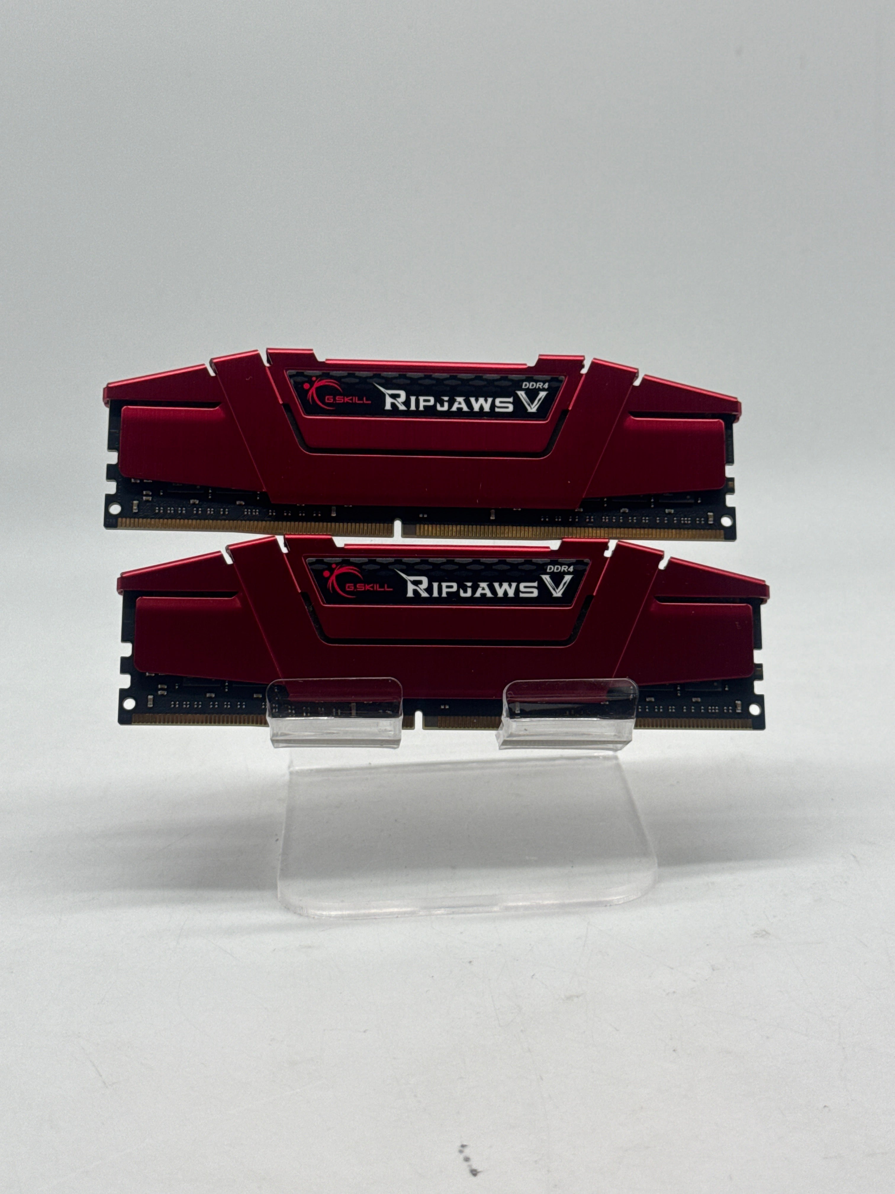 G.SKILL Ripjaws V 16GB 2x8GB DDR4-2400 F4-2400C15D-16GVR