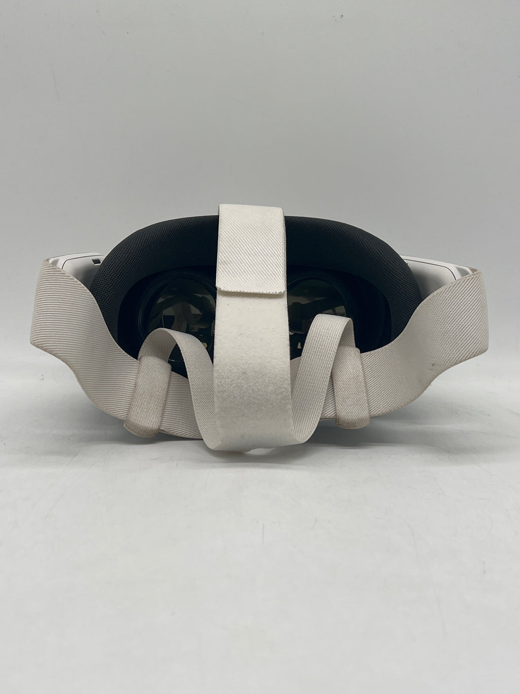 Meta Quest 3 512GB Standalone All-in-One VR Headset White - Used