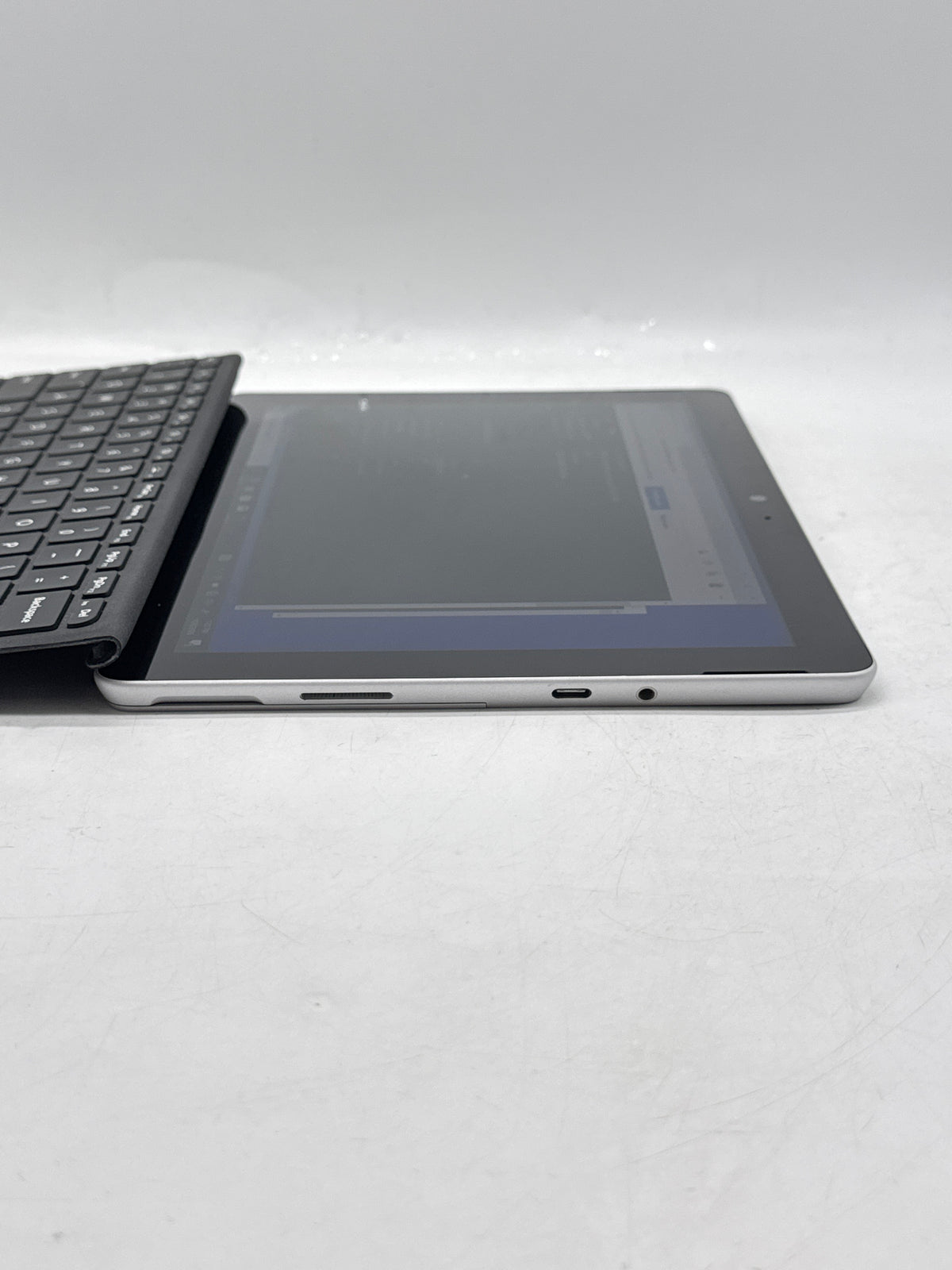 Microsoft Surface Go 1824 Intel Pentium 4415Y 8GB RAM 128GB SSD Wi-Fi - Used