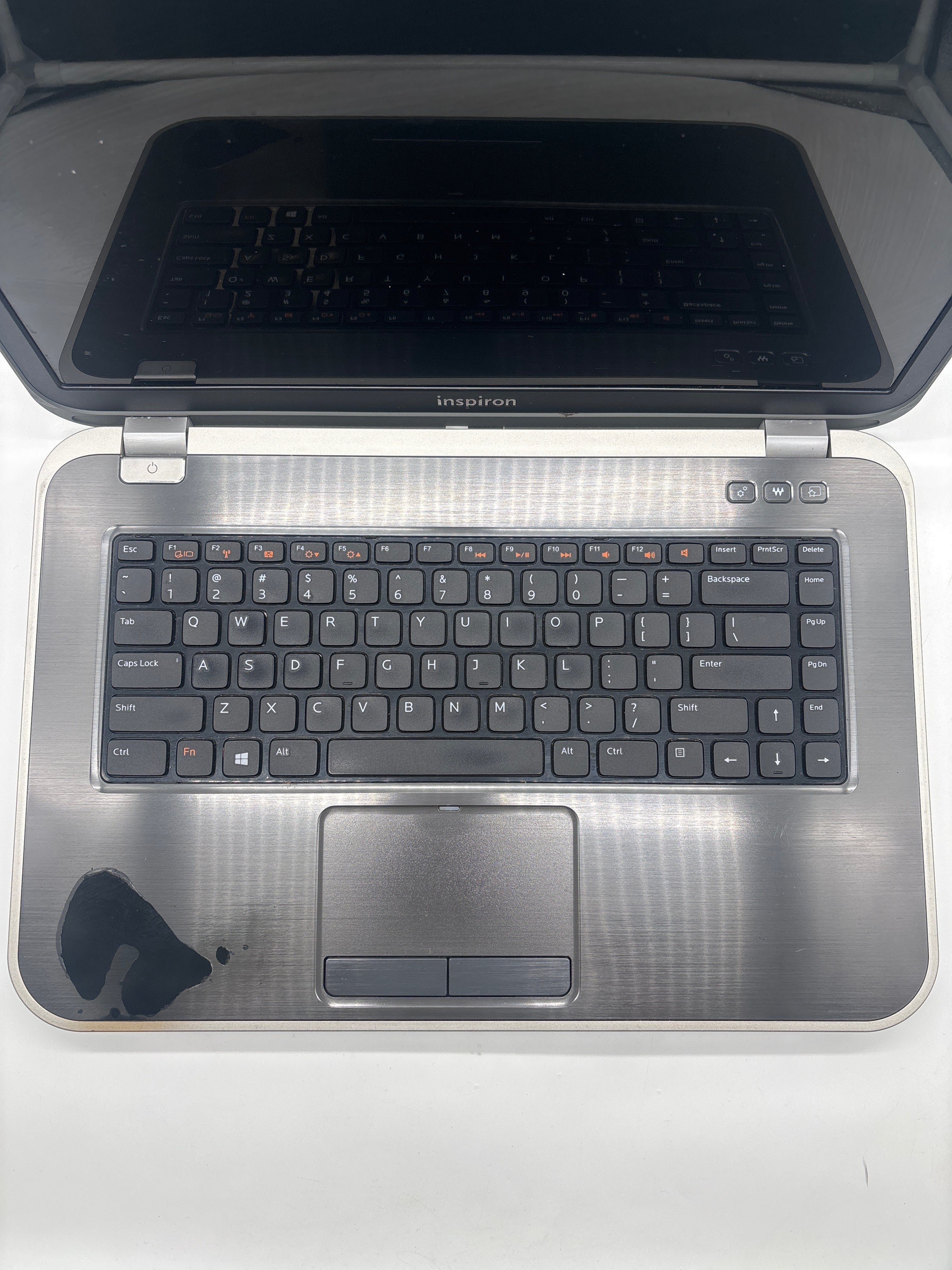 Dell Inspiron 5520 i5-3210m 8GB RAM 1TB HDD - For Parts (Read DESC)