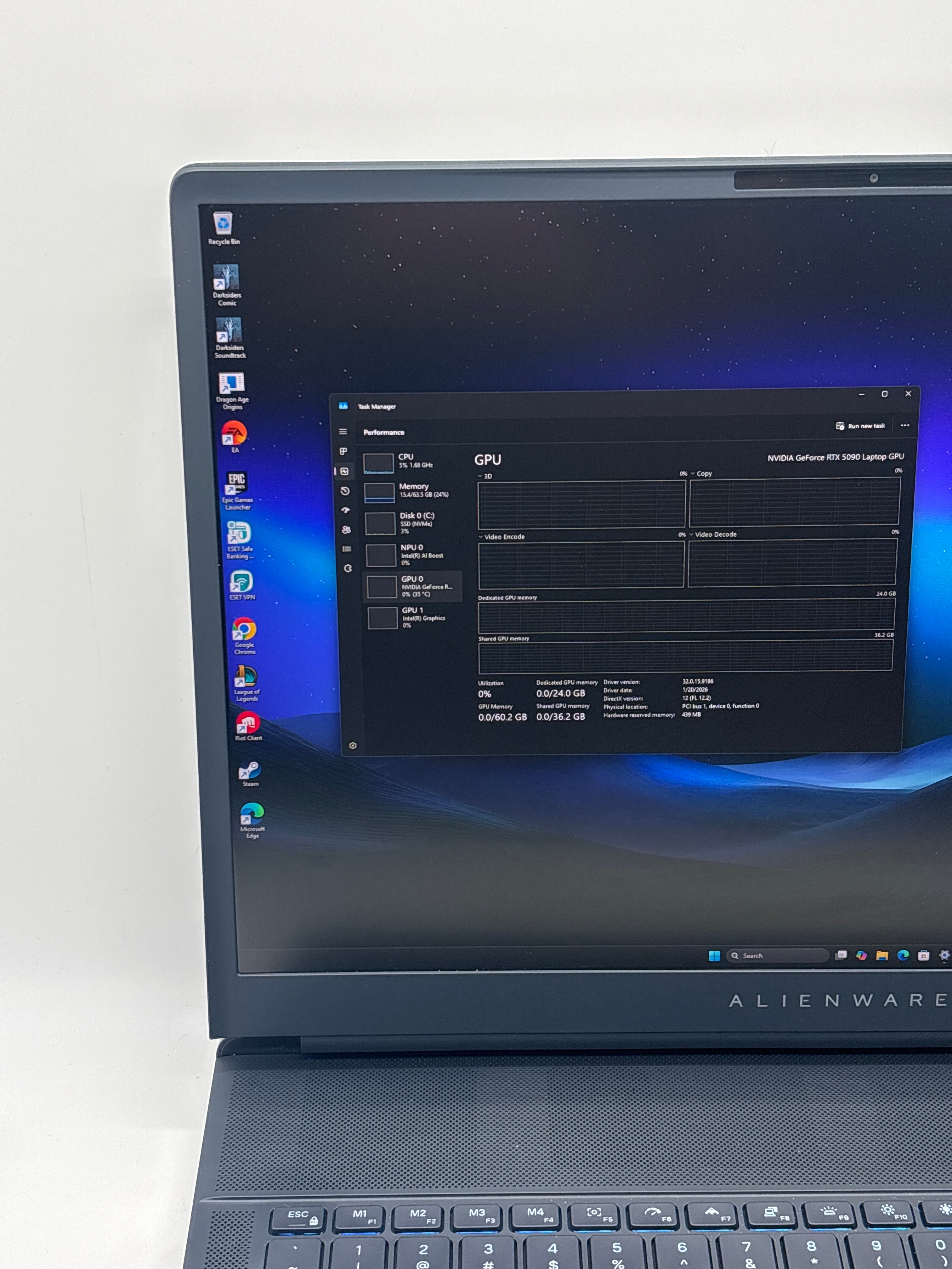 Dell Alienware 18 Area 51 Ultra 9 275HX 64GB RAM 2TB SSD RTX 5090 - Warranty