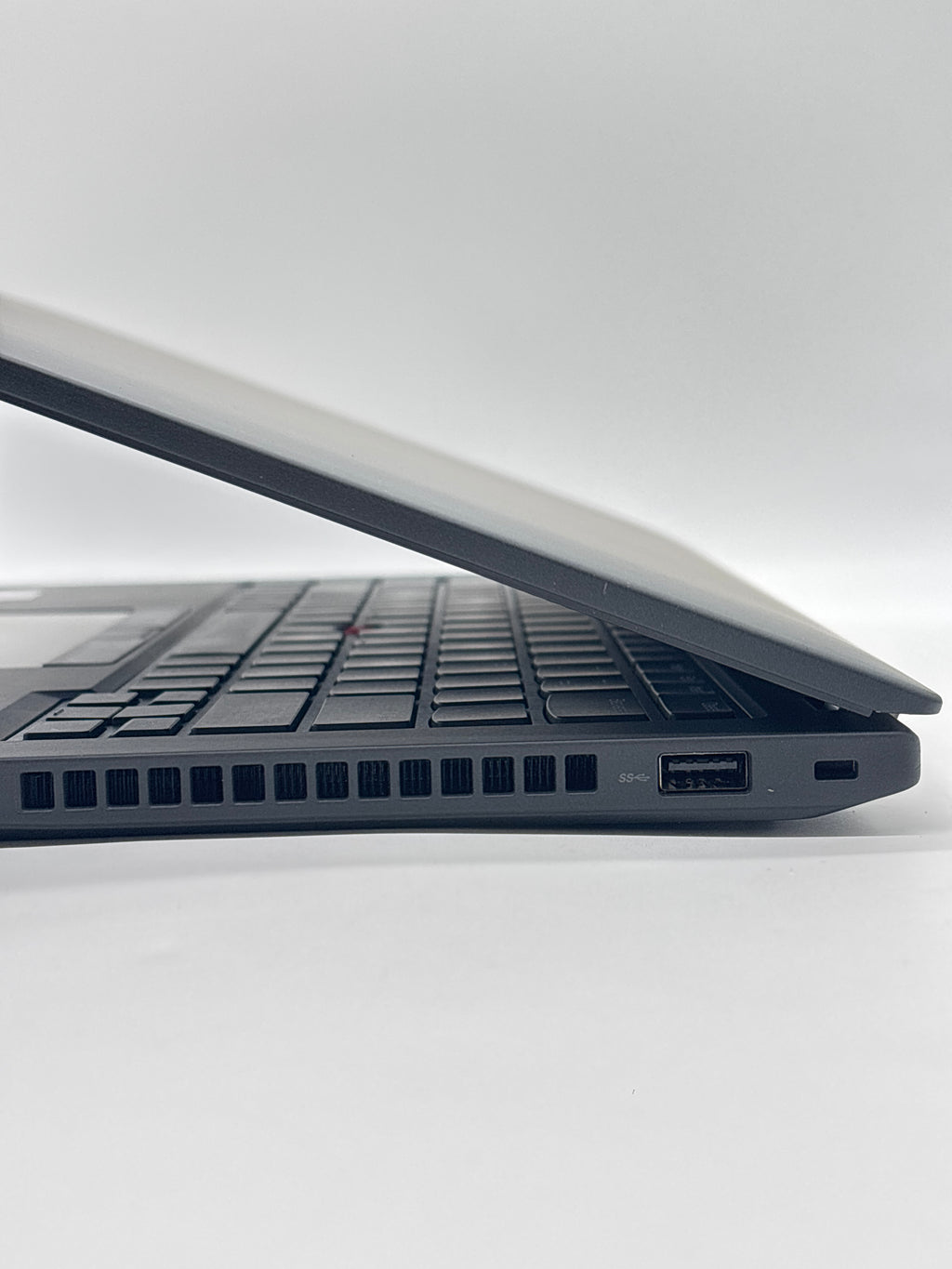 Lenovo Thinkpad T14 Gen 3 AMD Ryzen 5 Pro 6650U 16 GB RAM 256 GB SSD