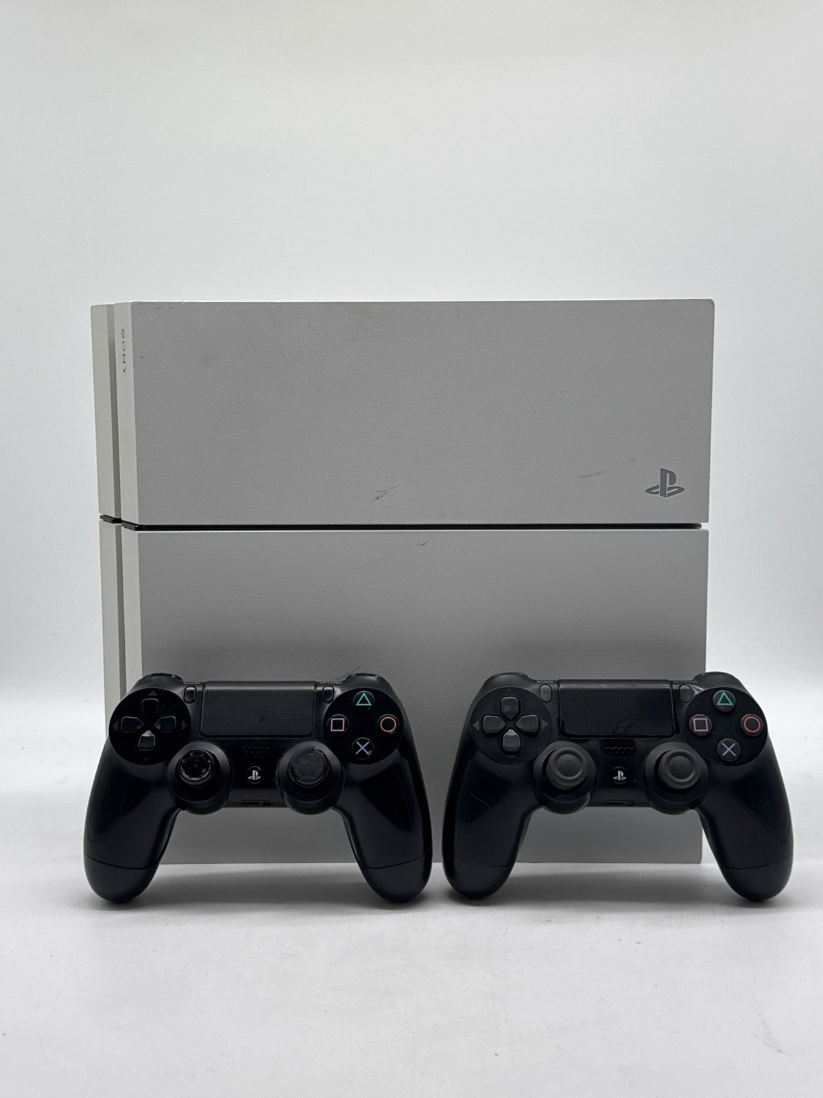 Sony PlayStation 4 CUH-1215A 500GB White Console Used - B