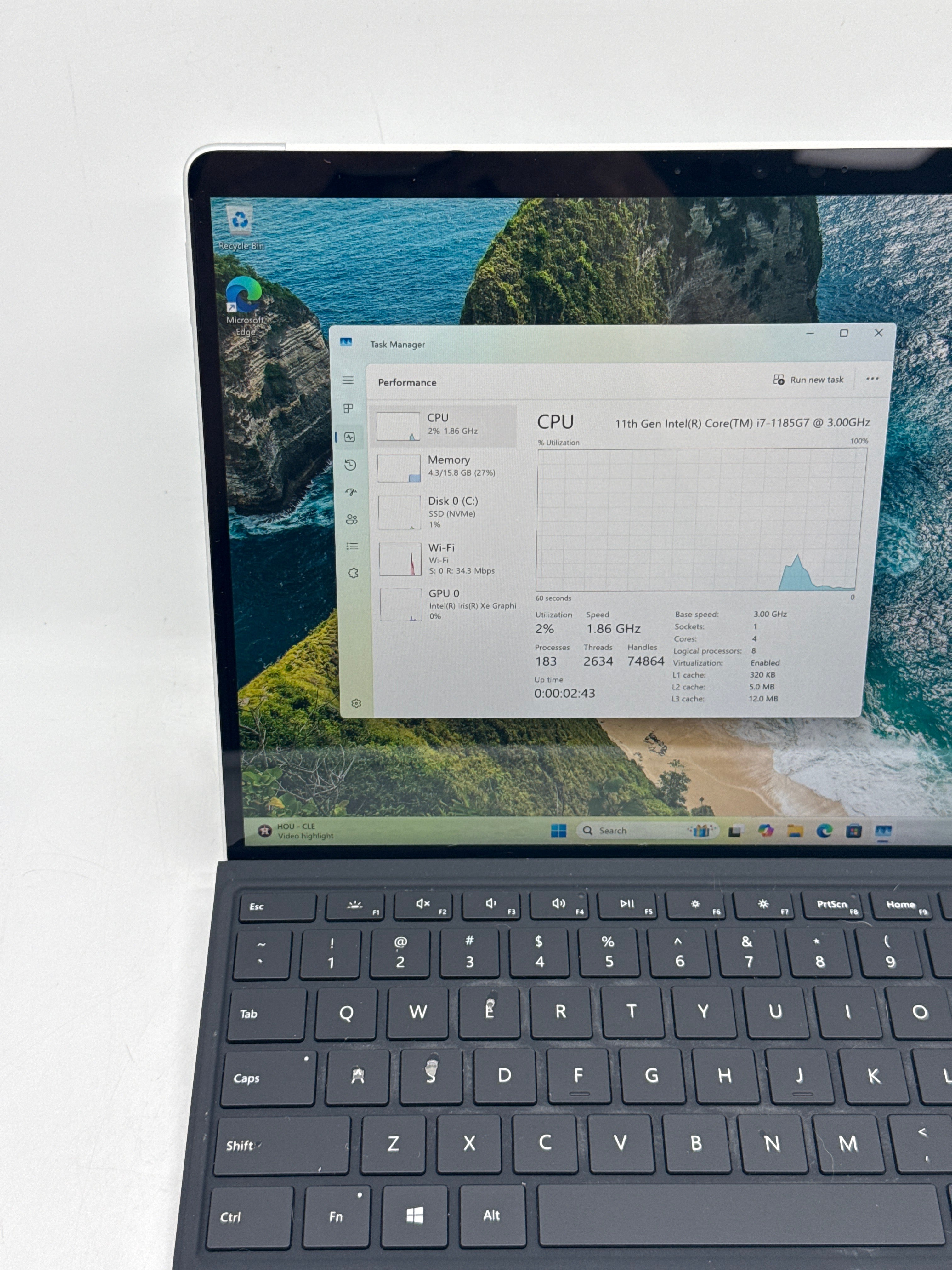 Microsoft Surface Pro 8 13" Core i7-1185G7 16GB RAM 512GB SSD - For Parts