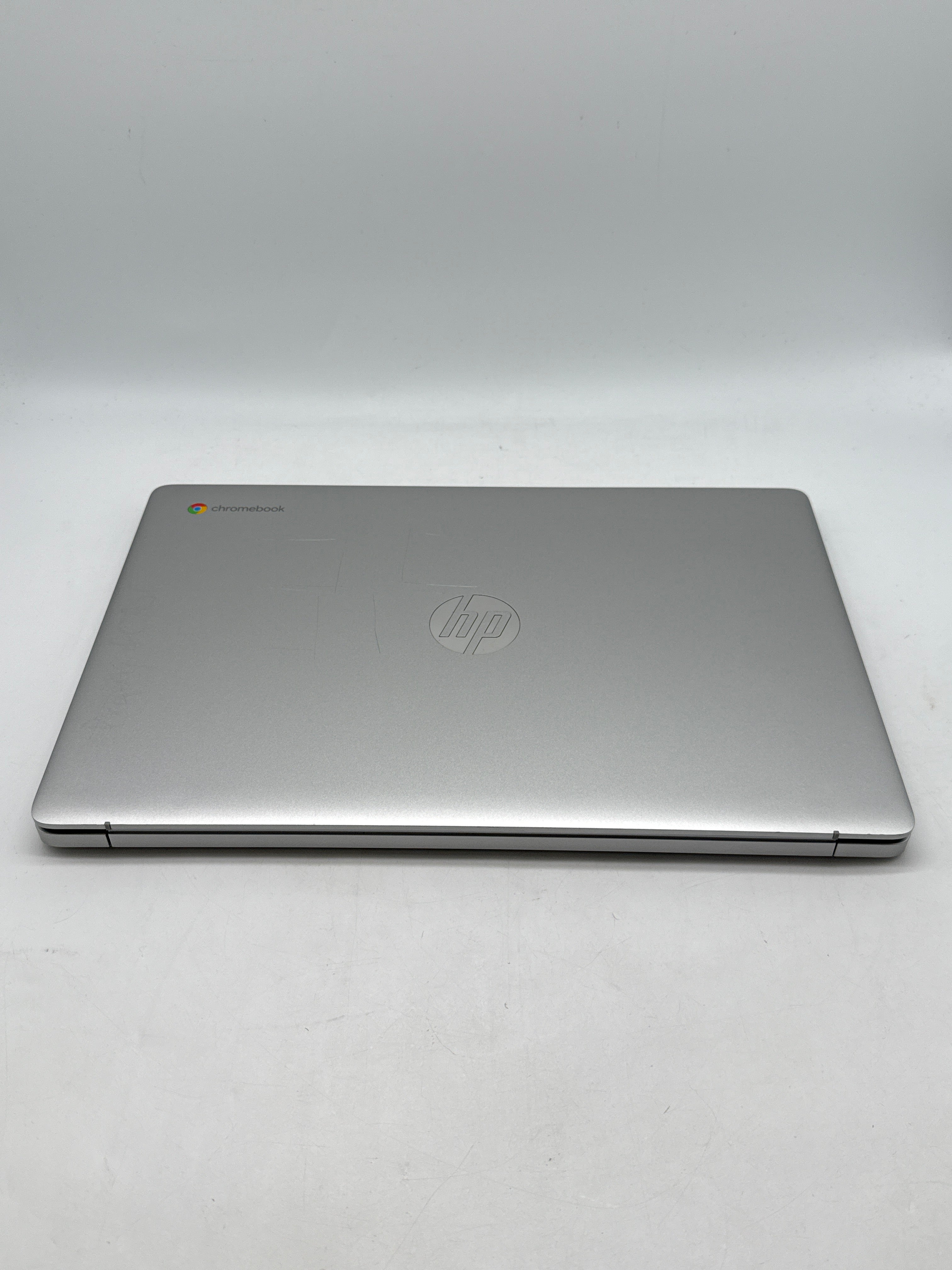 HP Chromebook  15a-nb0013dx Intel N200 8GB RAM 64GeMMC - Used