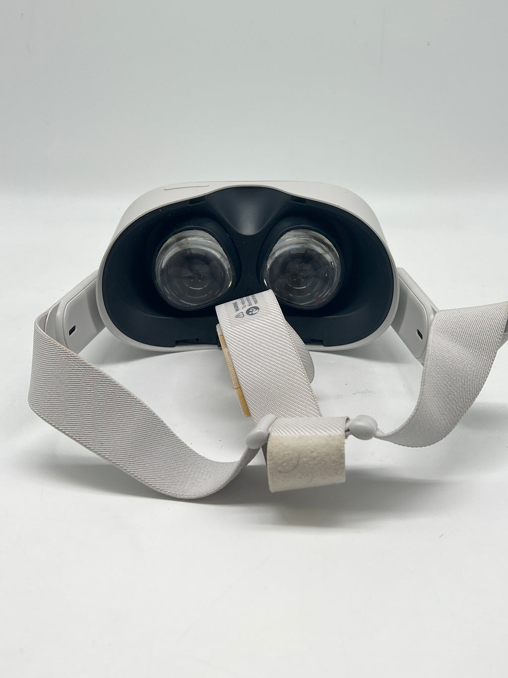 Oculus Meta Quest 2 128GB VR Headset - For Parts (Read)