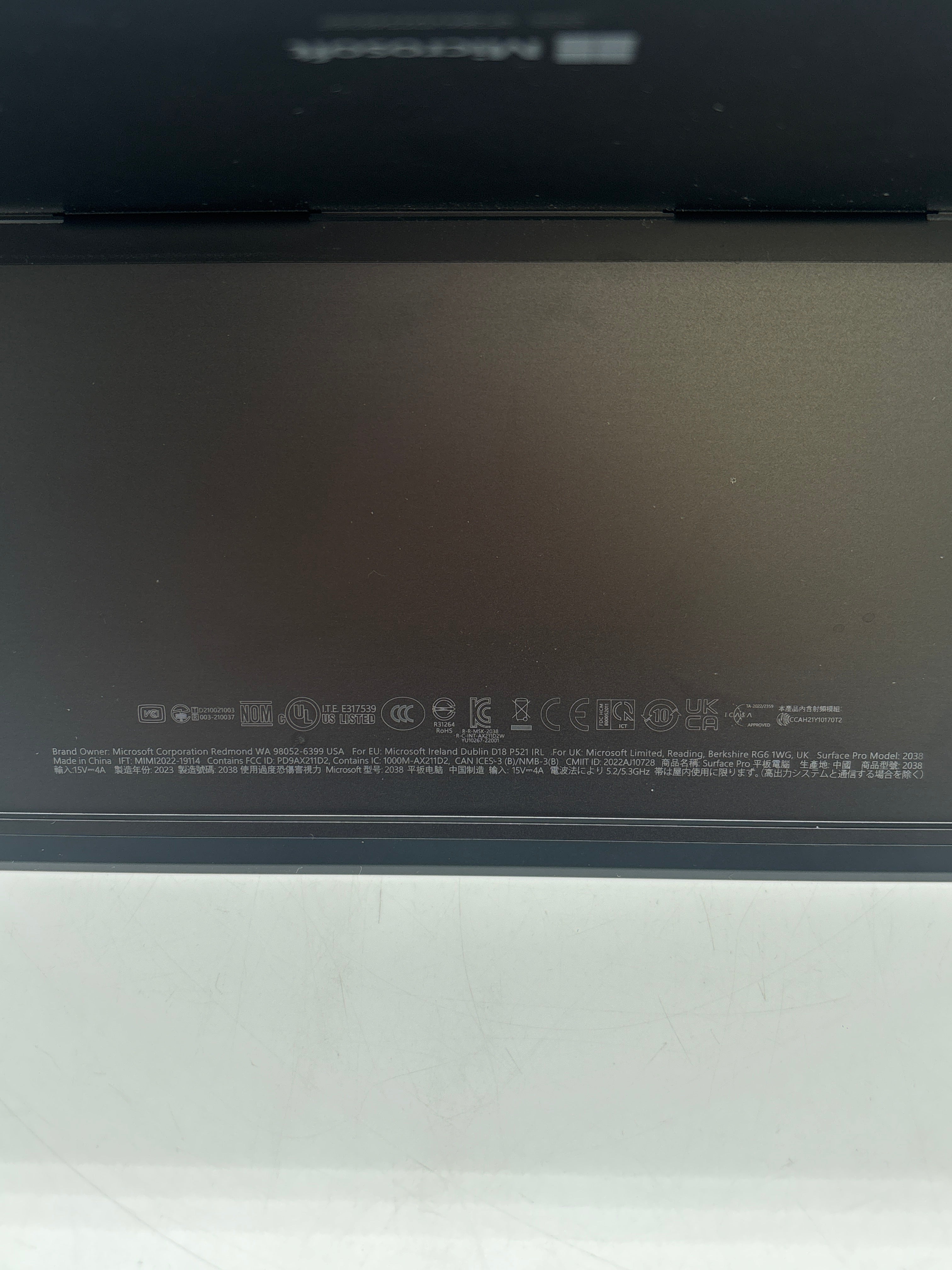 Microsoft Surface Pro 9 2038 i7-1255U 16GB RAM 512GB SSD Black