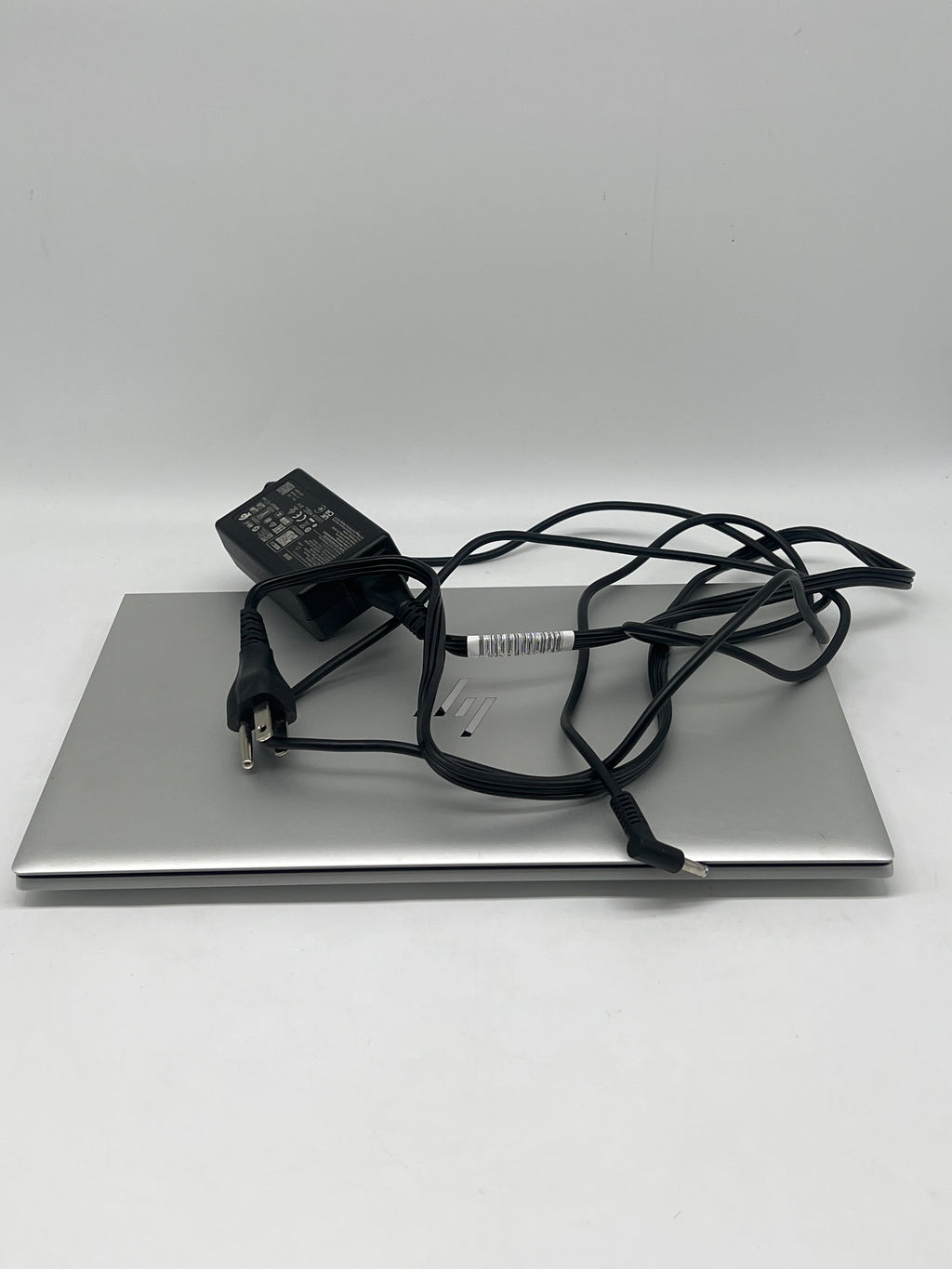 HP EliteBook 830 G8 Core i7-1185G7 16GB RAM 512GB SSD - For Parts (Read)