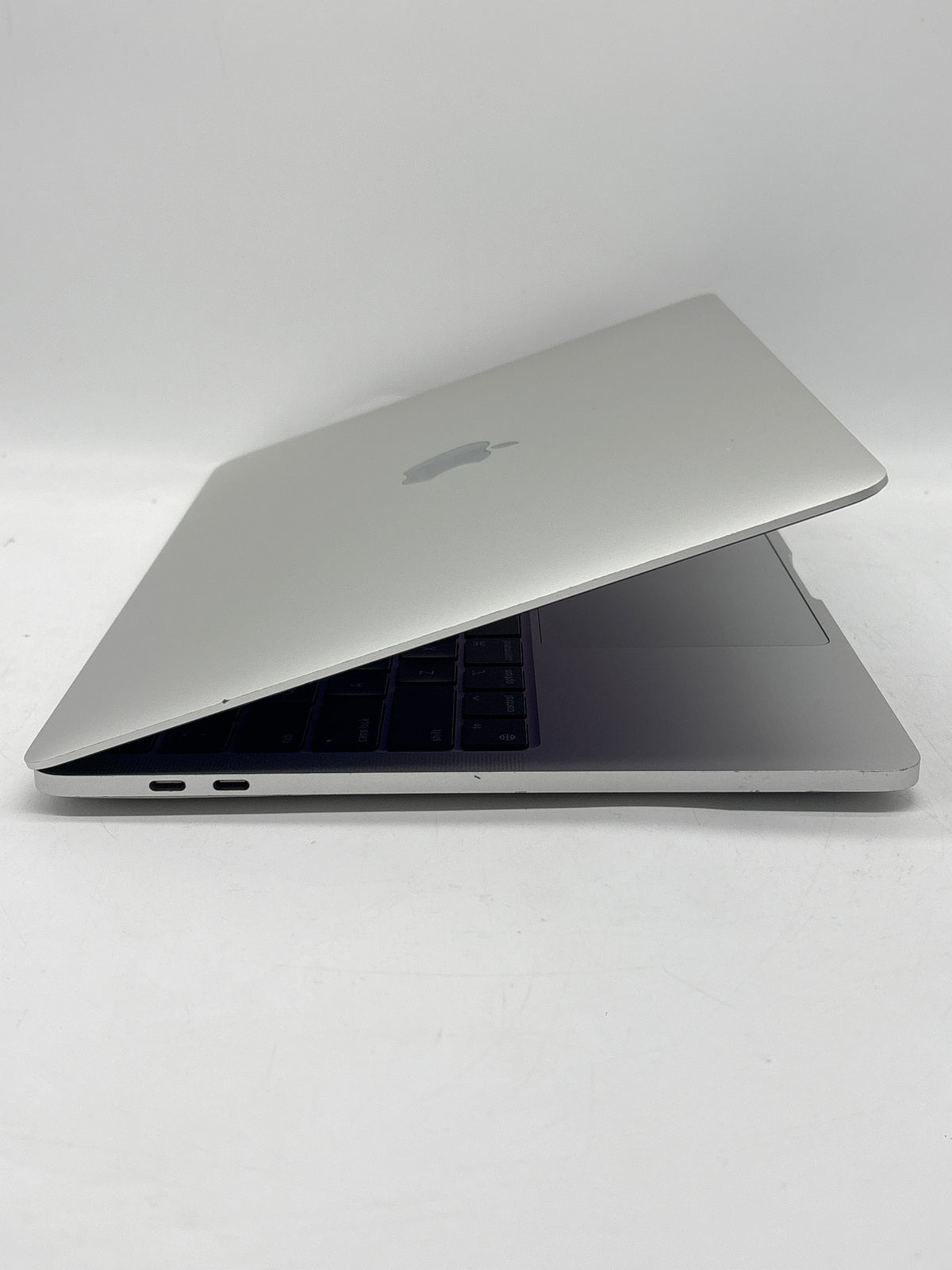 Apple MacBook Pro 13" A2338 M2 8GB RAM 512GB SSD - Screen Flicker