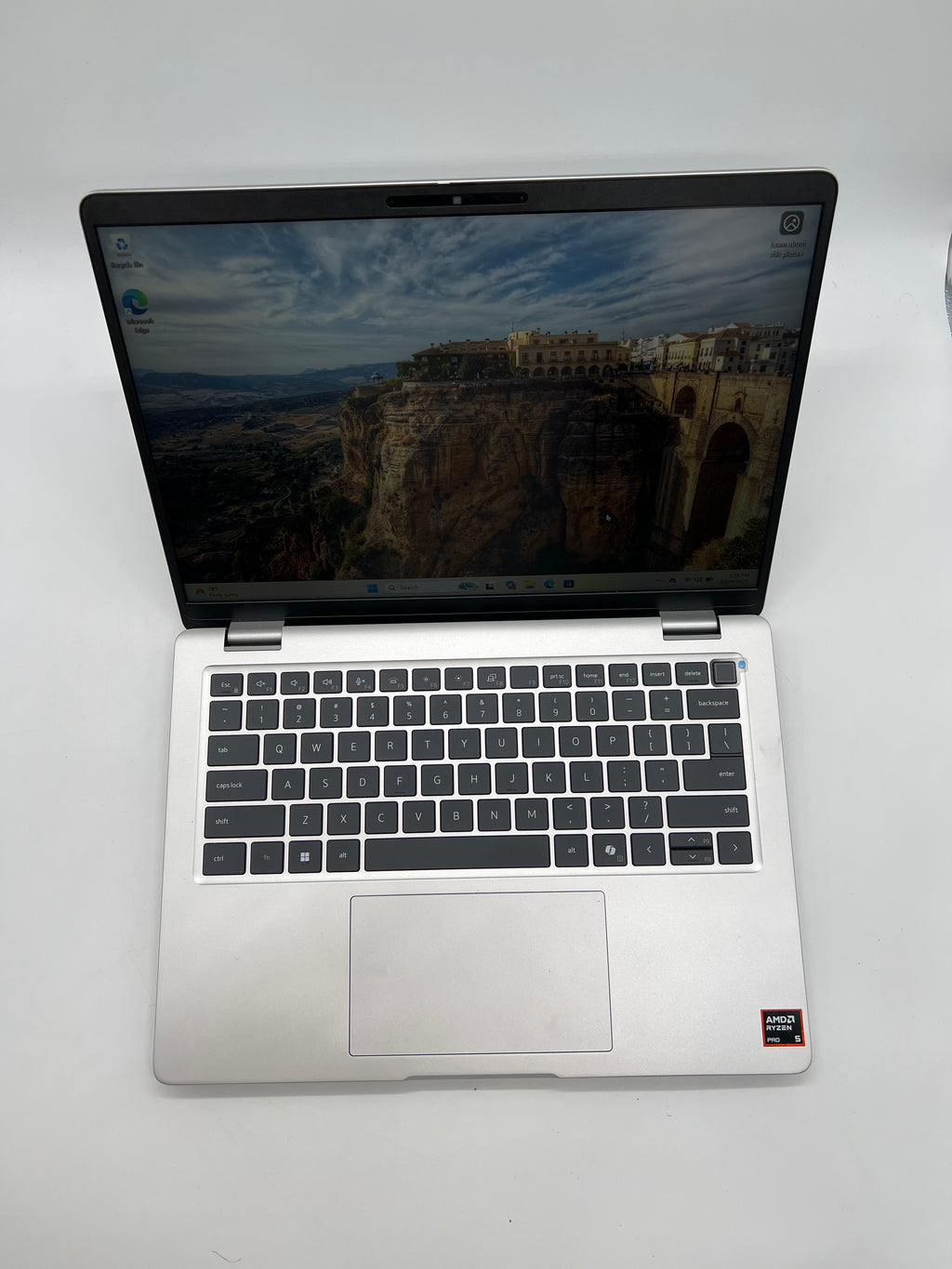 Dell 14 Pro Plus  PB14255 AMD Ryzen 5 Pro 32GB RAM 256GB SSD