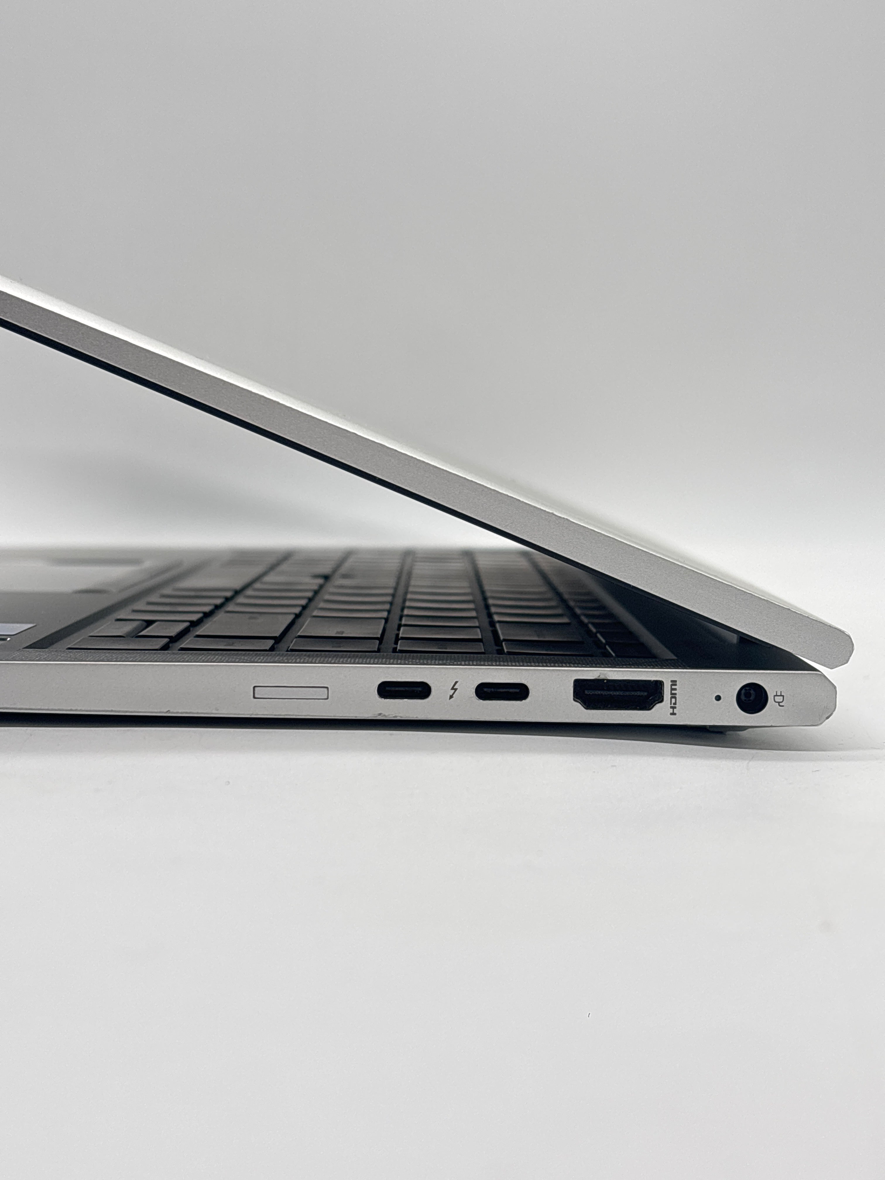 HP EliteBook 840 G8 i5-1145G7 8GB RAM 256GB SSD