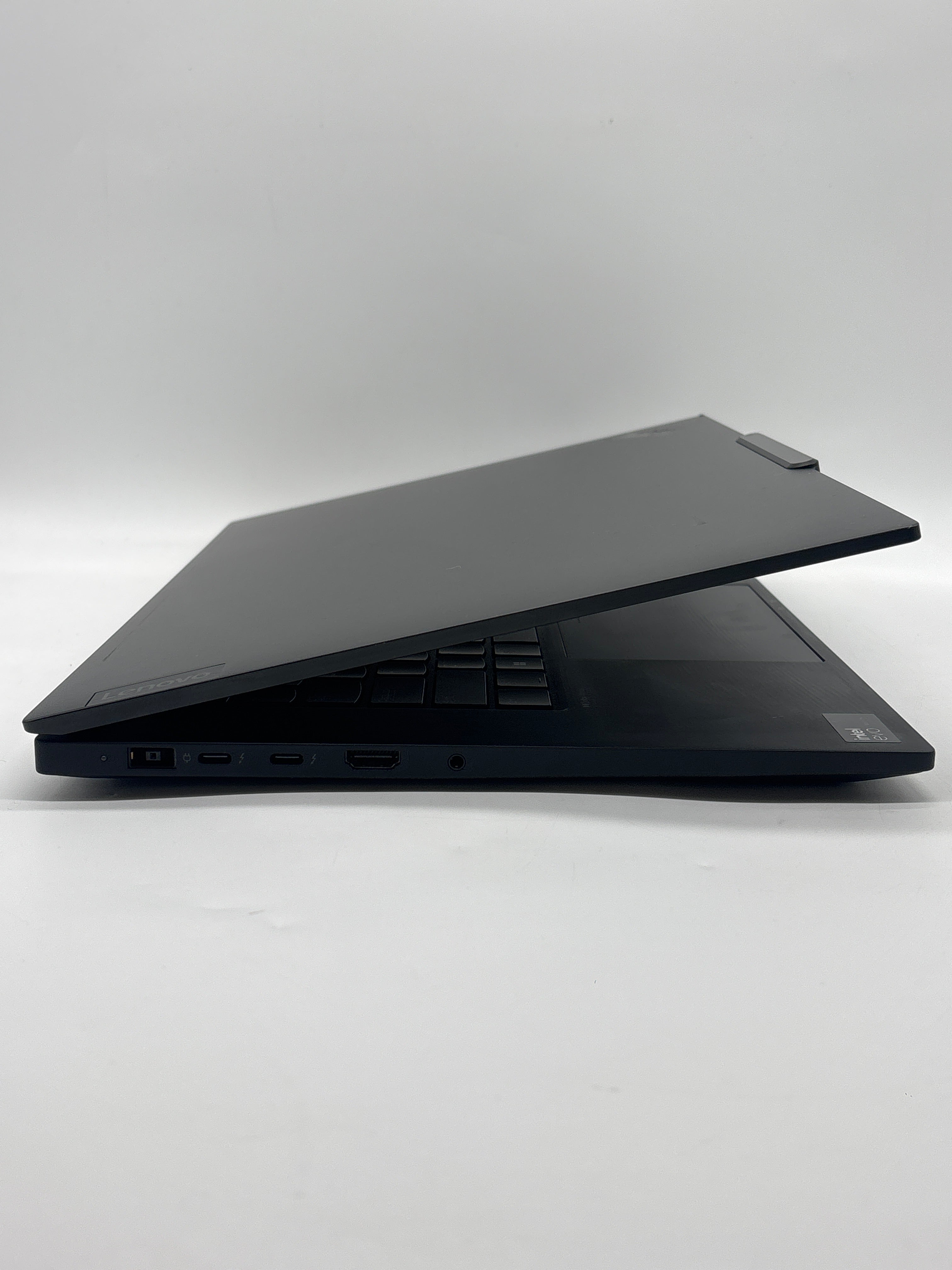 Lenovo ThinkPad P1 Gen 7 Ultra 7 155H 32GB RAM 1TB SSD RTX 2000 Ada Used
