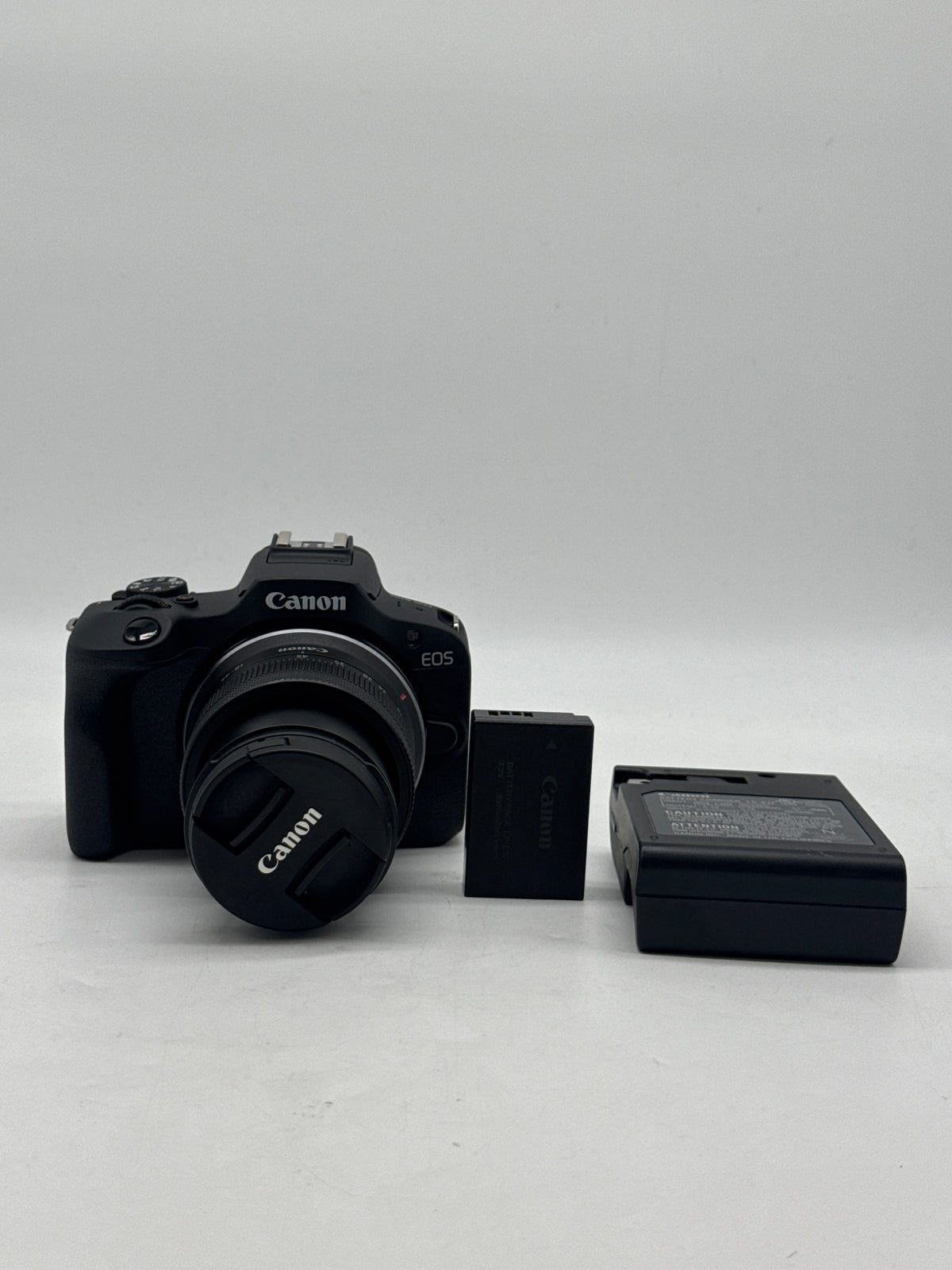 Canon EOS R100 24.1MP Mirrorless w/ RF-S 18-45mm Lens Black - Used