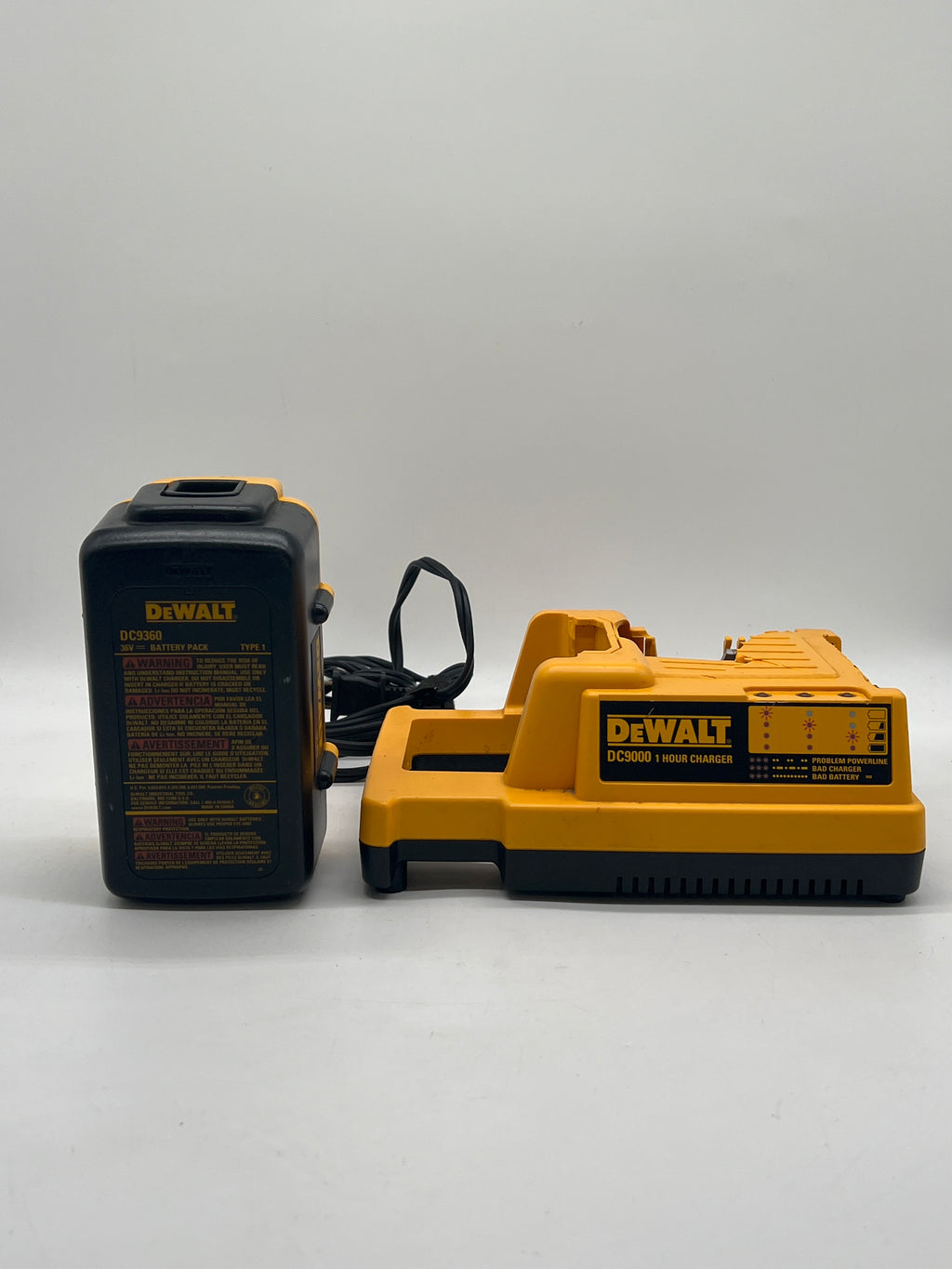 Dewalt DC9360 36V Battery  & DC9000 28V-36V Battery Charger - For Parts (Read DESC)
