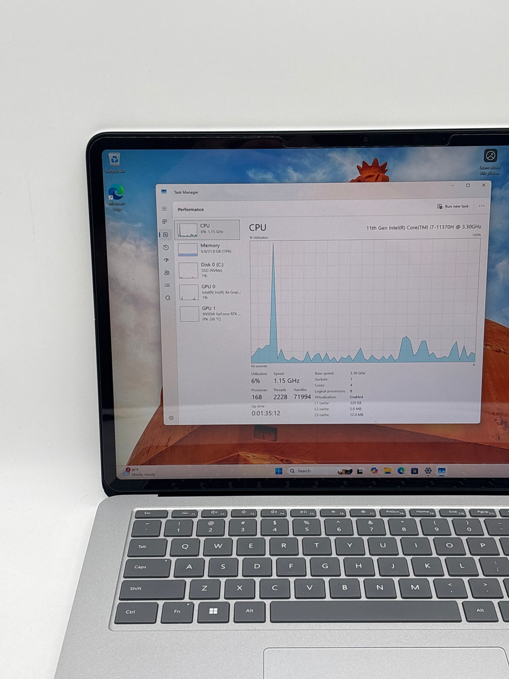 Microsoft Surface Laptop Studio 1964 i7-11370H 32GB RAM 1TB SSD