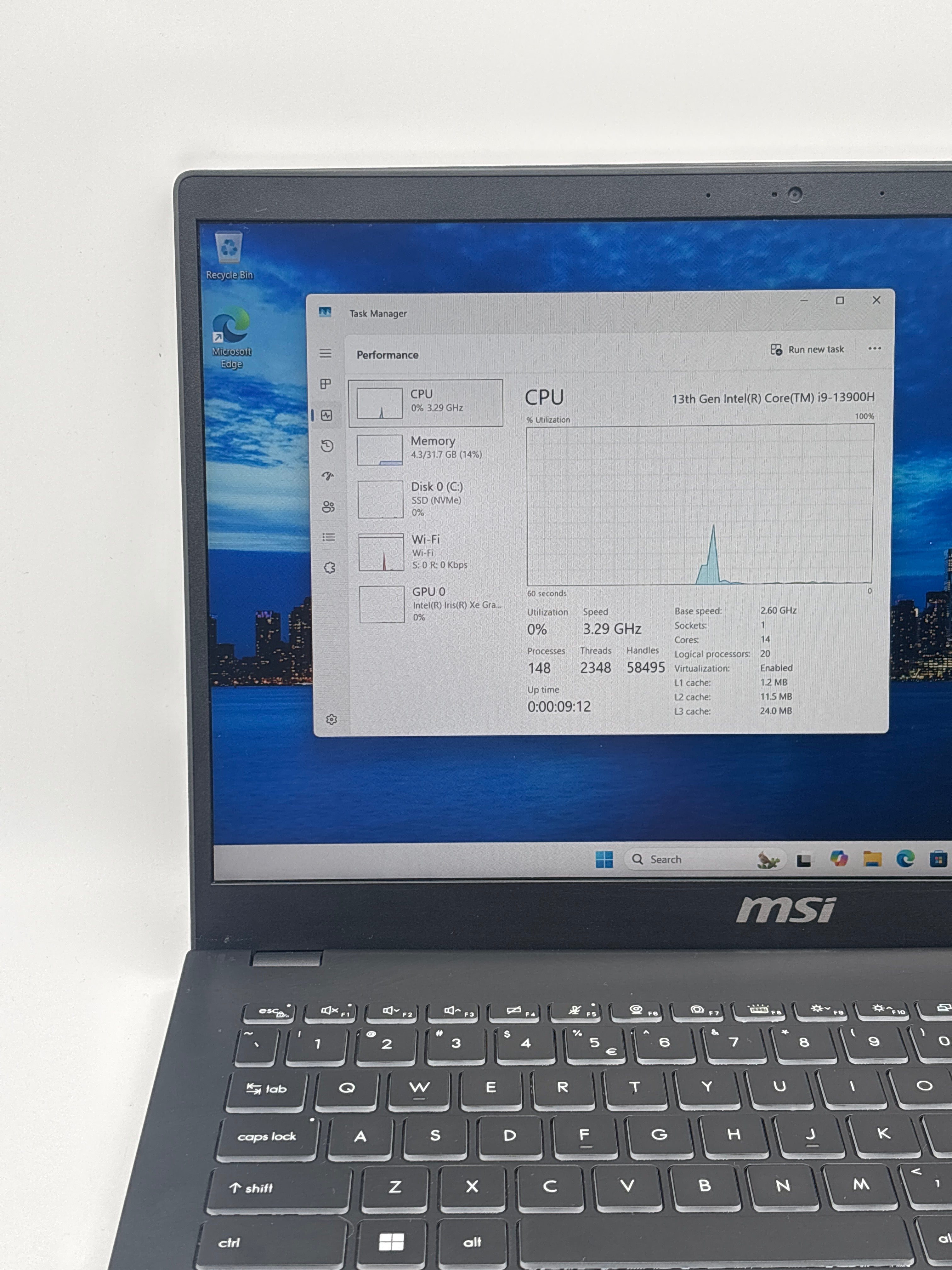 MSI Modern 15 H i9-13900H 32GB RAM 1TB SSD