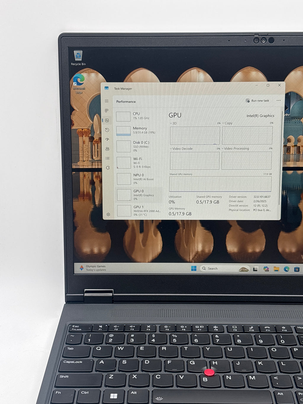 Lenovo ThinkPad P16v Gen 2 Ultra 7 165H 32GB RAM 512GB SSD RTX 2000 Ada  - Warranty