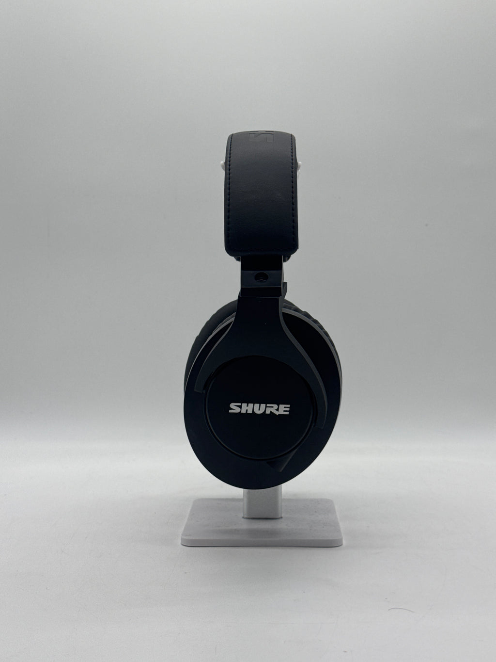 TX01-38651 Shure SRH440 Professional Studio Headphones