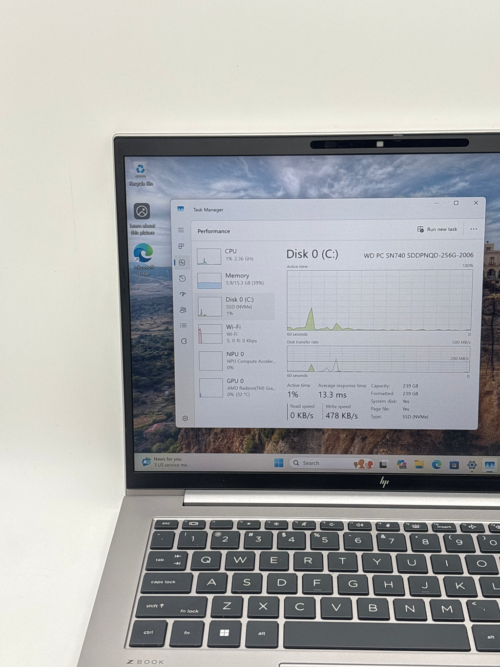HP ZBook Firefly 14 G11 Ryzen 5 Pro 8640HS 16GB RAM 256GB SSD